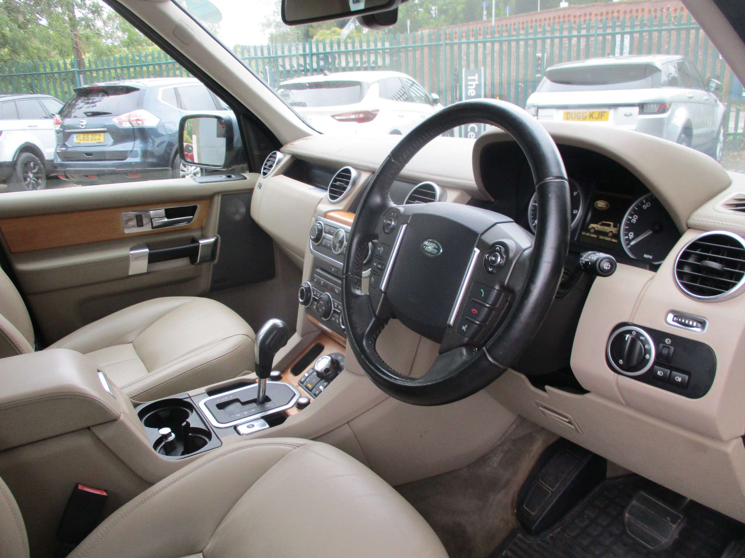2010 LAND ROVER DISCOVERY 4 2010 LAND ROVER DISCOVERY 4