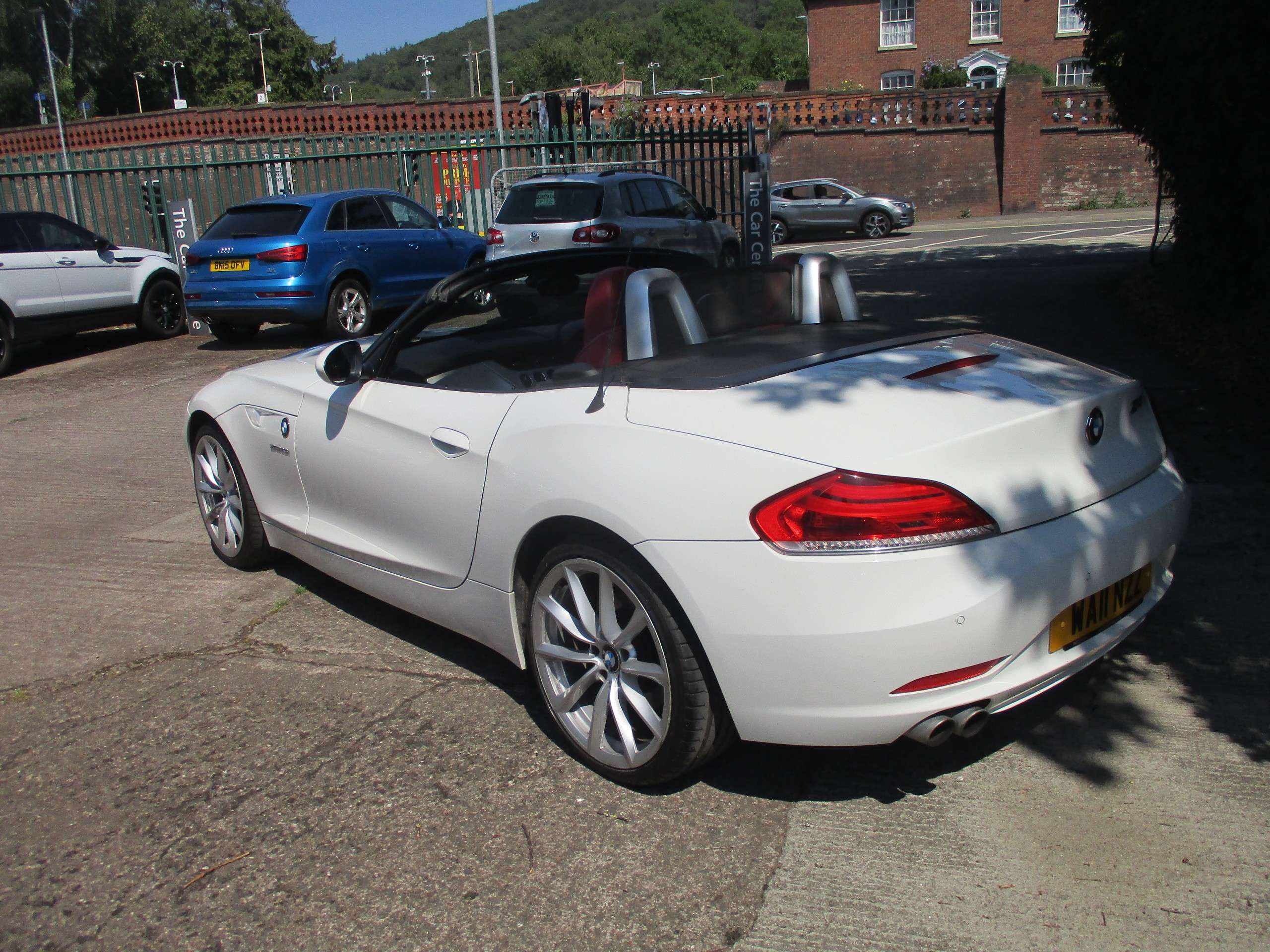 2011 BMW Z4 2011 BMW Z4
