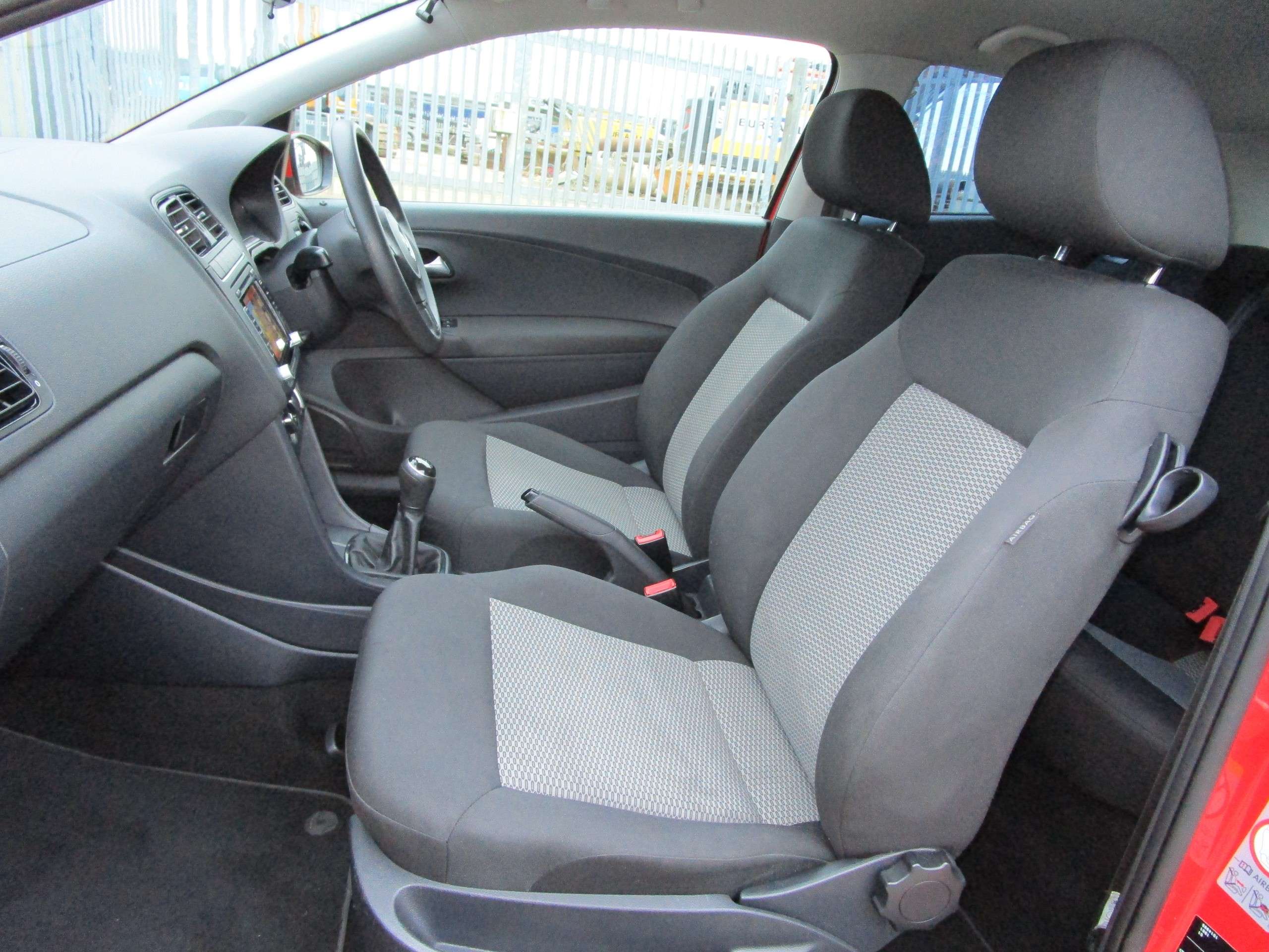 2013 VOLKSWAGEN POLO 2013 VOLKSWAGEN POLO