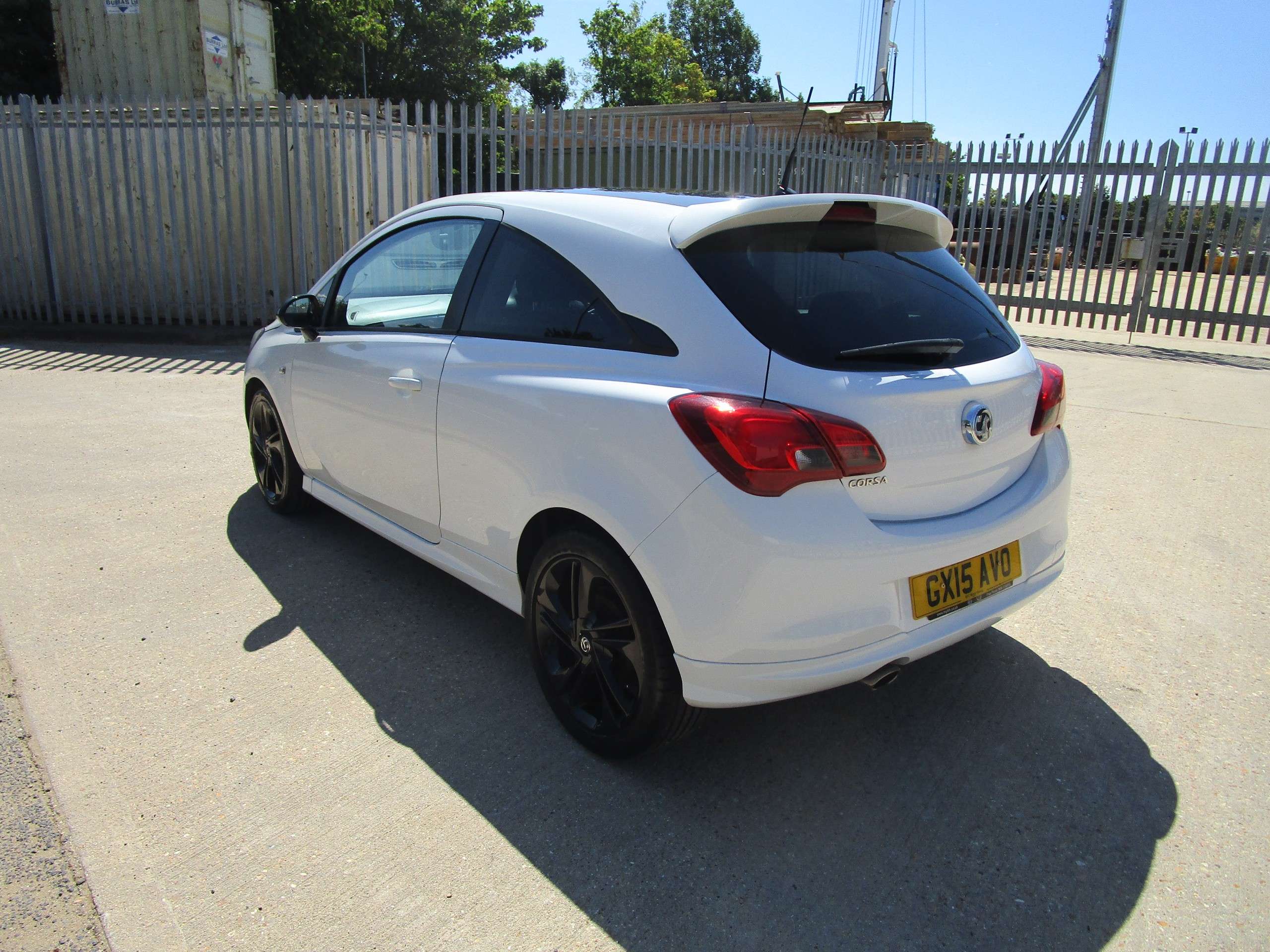 A 2015 VAUXHALL CORSA 1.4i ecoTEC Limited Edition Hatchback 3dr Petrol Manual Euro 6 (90 ps) A 2015 VAUXHALL CORSA 1.4i ecoTEC Limited Edition Hatchback 3dr Petrol Manual Euro 6 (90 ps)
