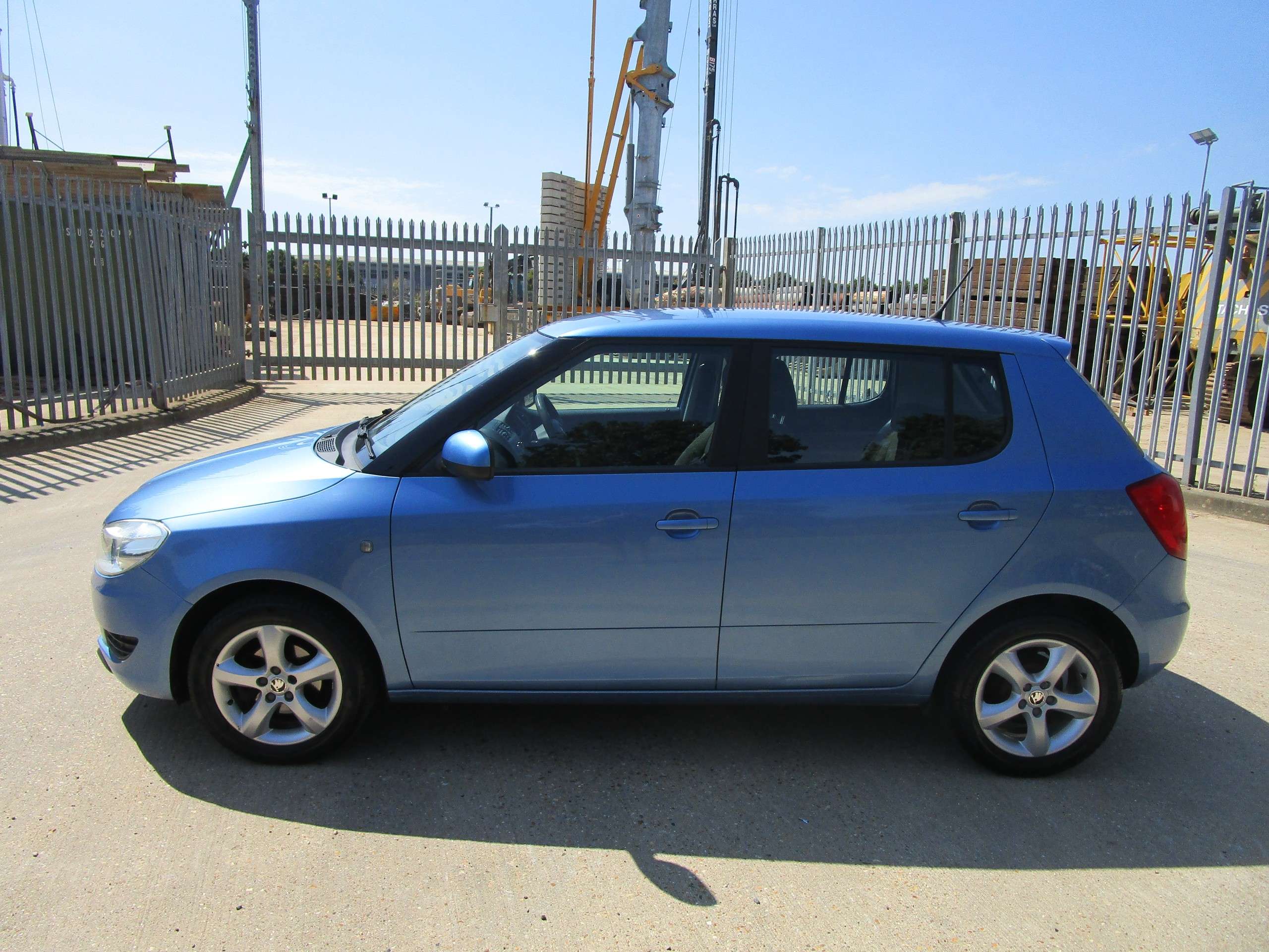 2013 SKODA FABIA 2013 SKODA FABIA