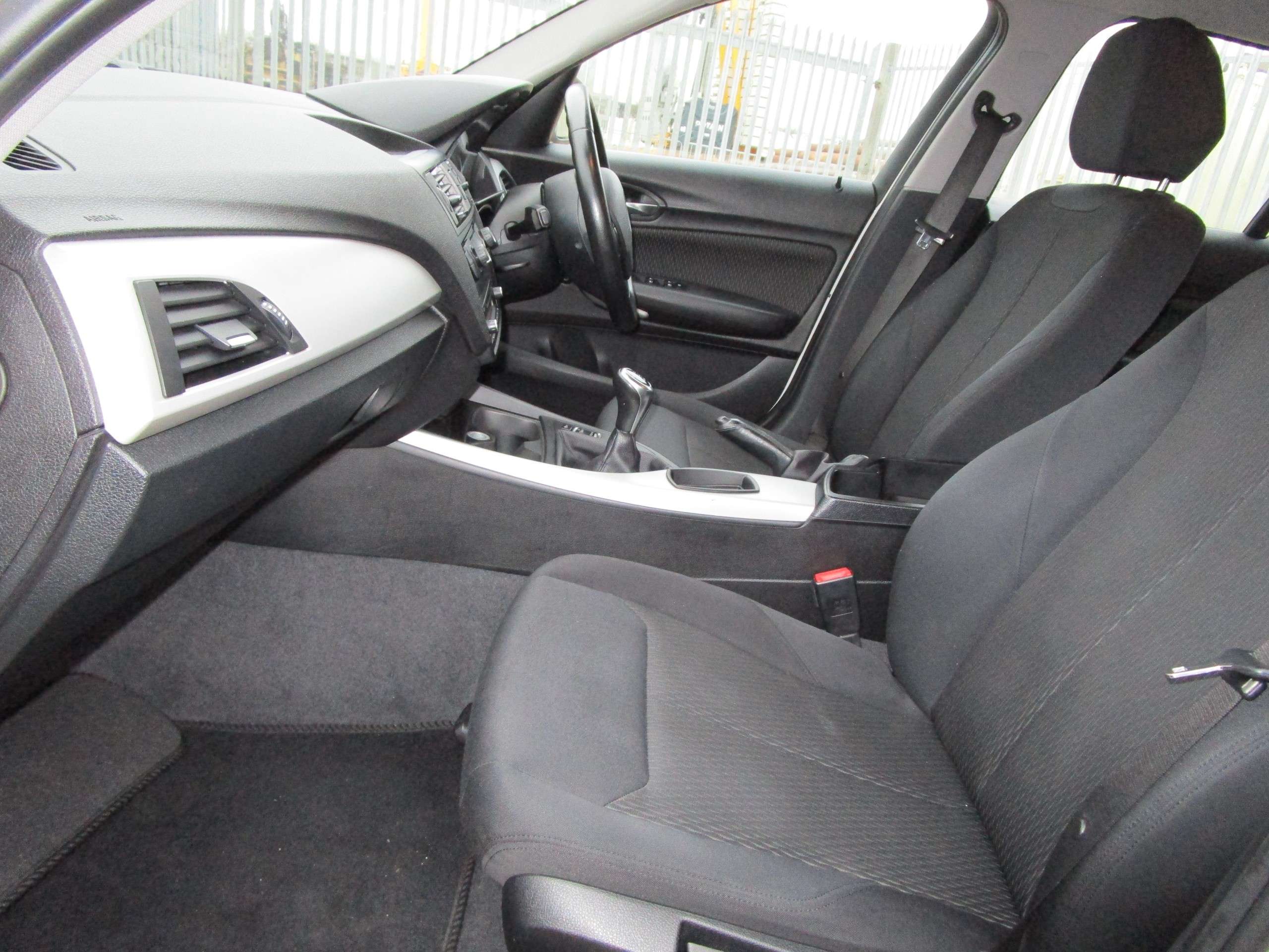 2012 BMW 1 SERIES 2012 BMW 1 SERIES