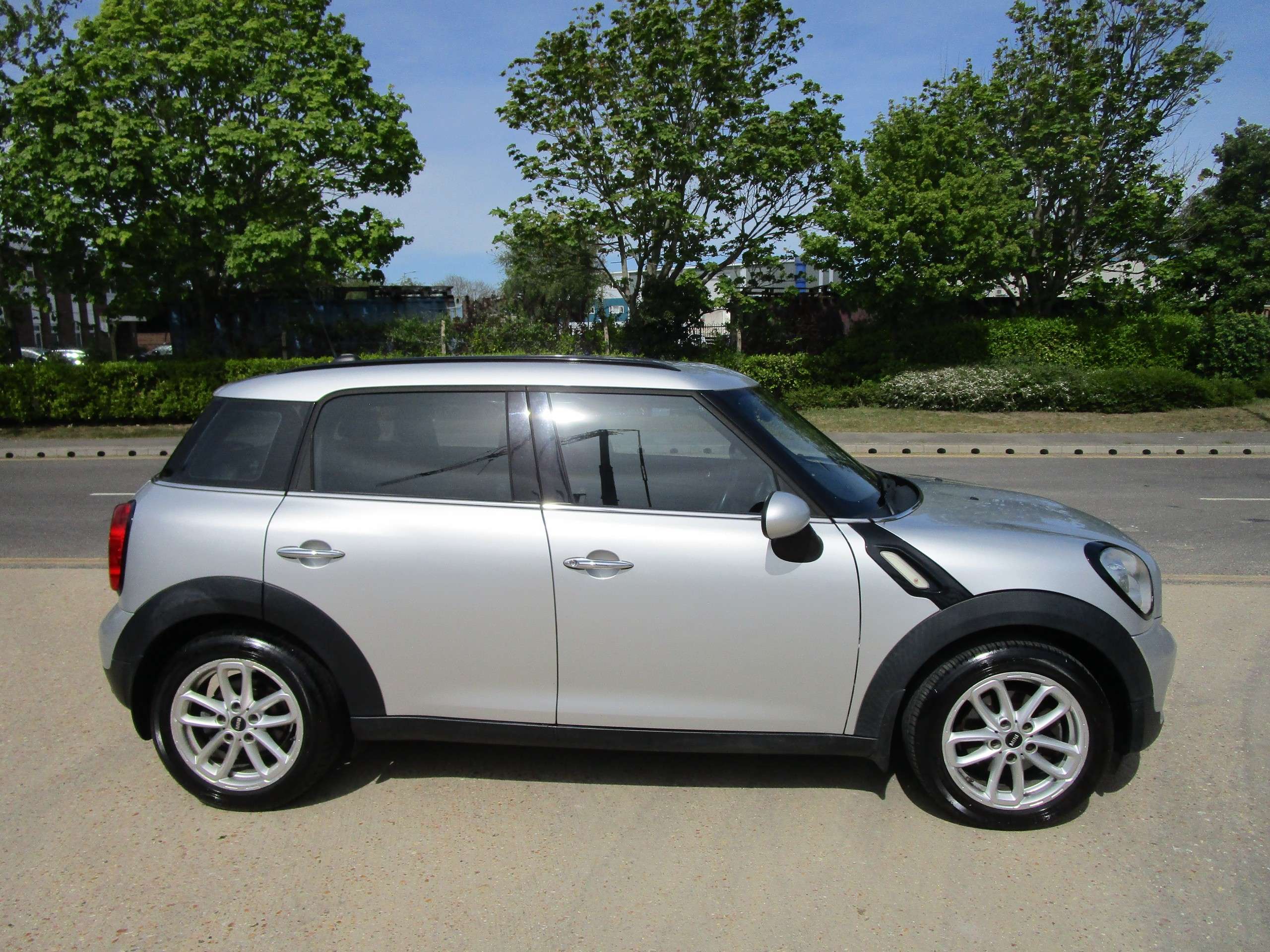 2014 MINI COUNTRYMAN 2014 MINI COUNTRYMAN