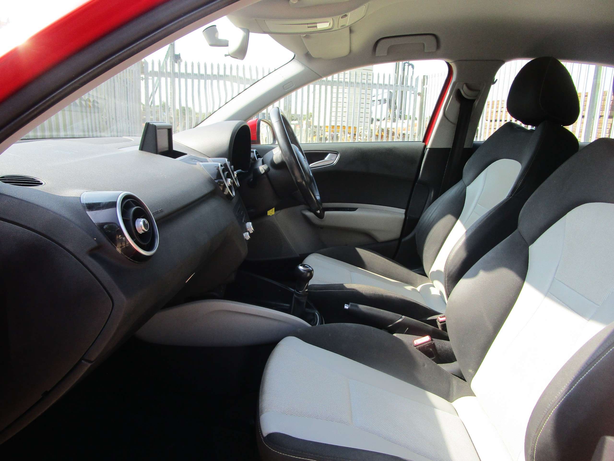 2014 AUDI A1 2014 AUDI A1