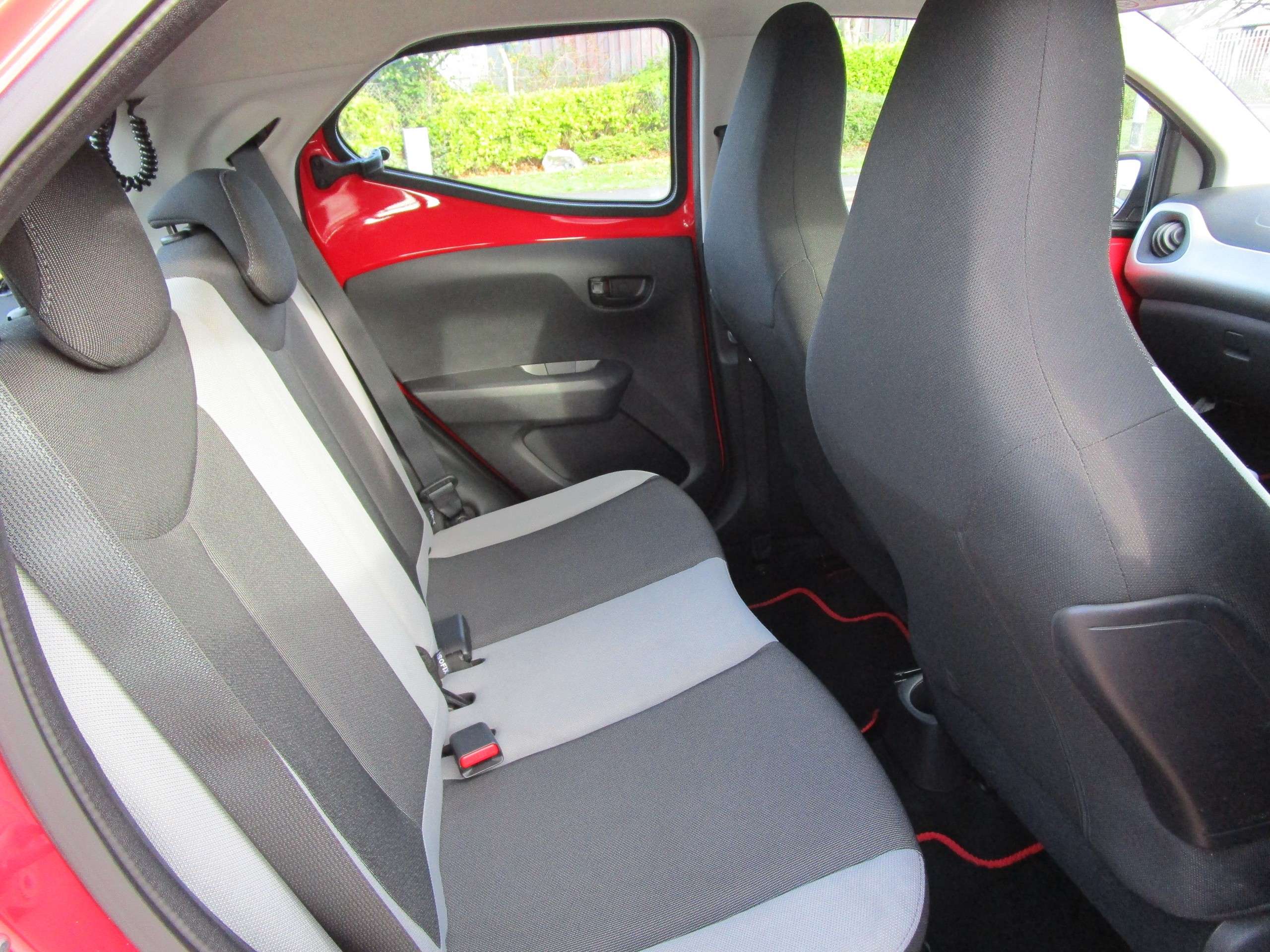 2014 TOYOTA AYGO 2014 TOYOTA AYGO