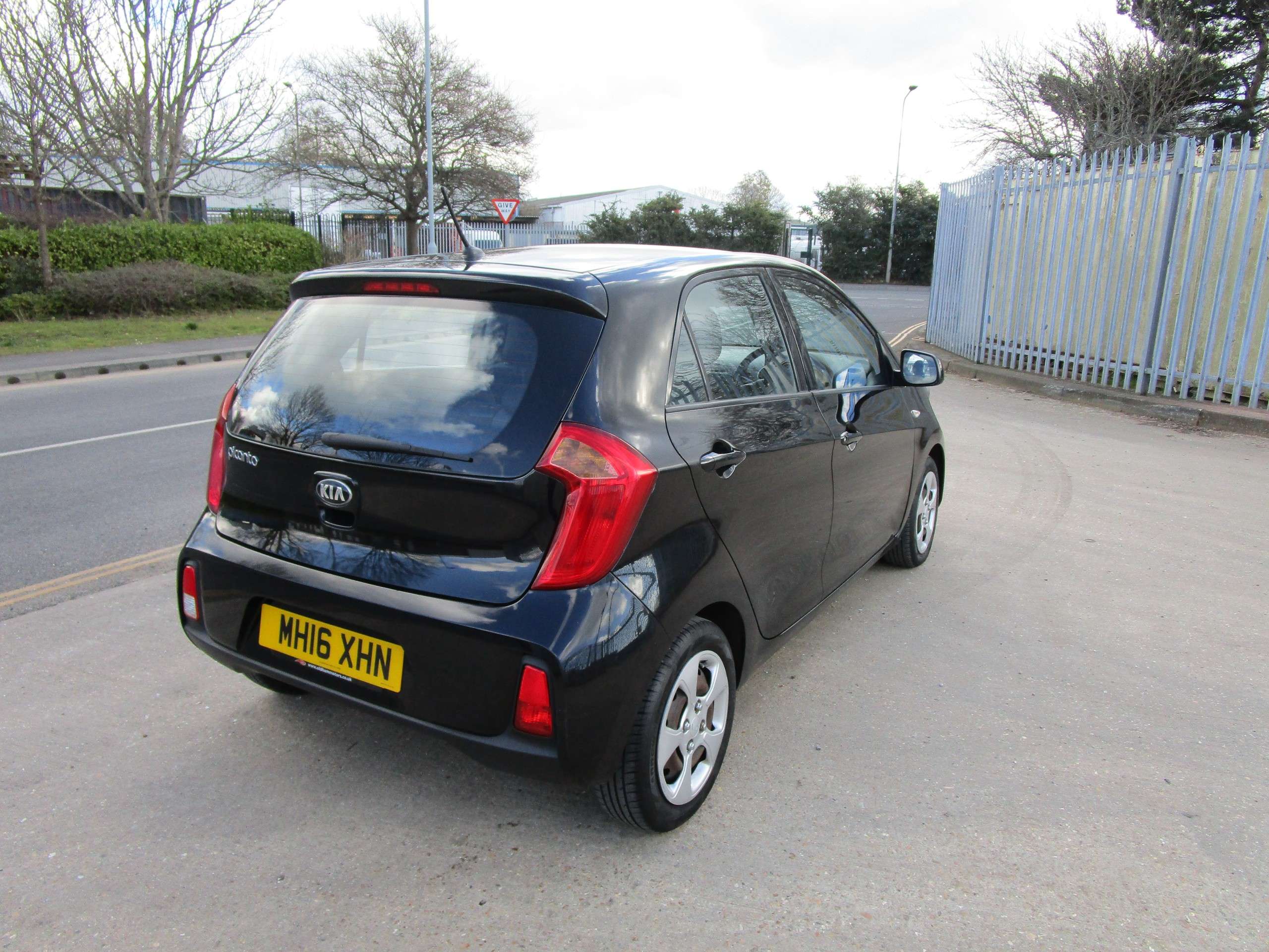 2016 KIA PICANTO 2016 KIA PICANTO