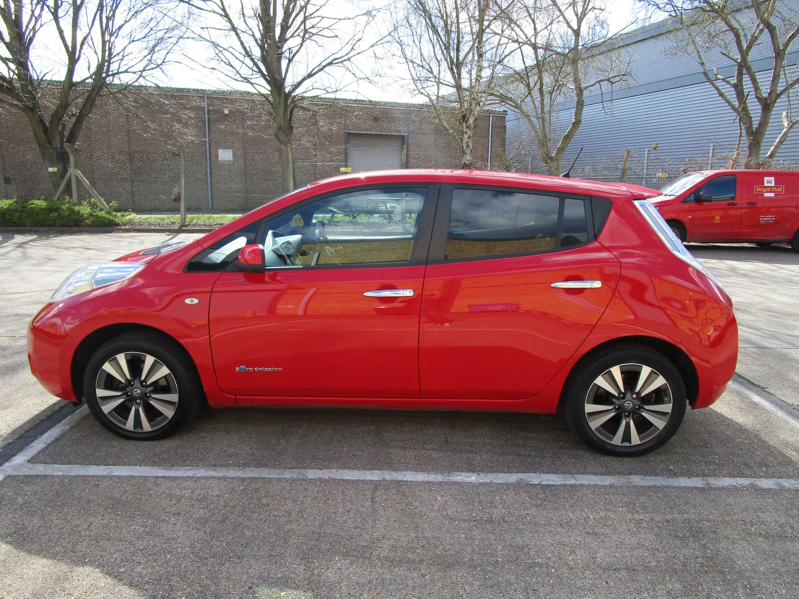 2017 NISSAN LEAF 2017 NISSAN LEAF