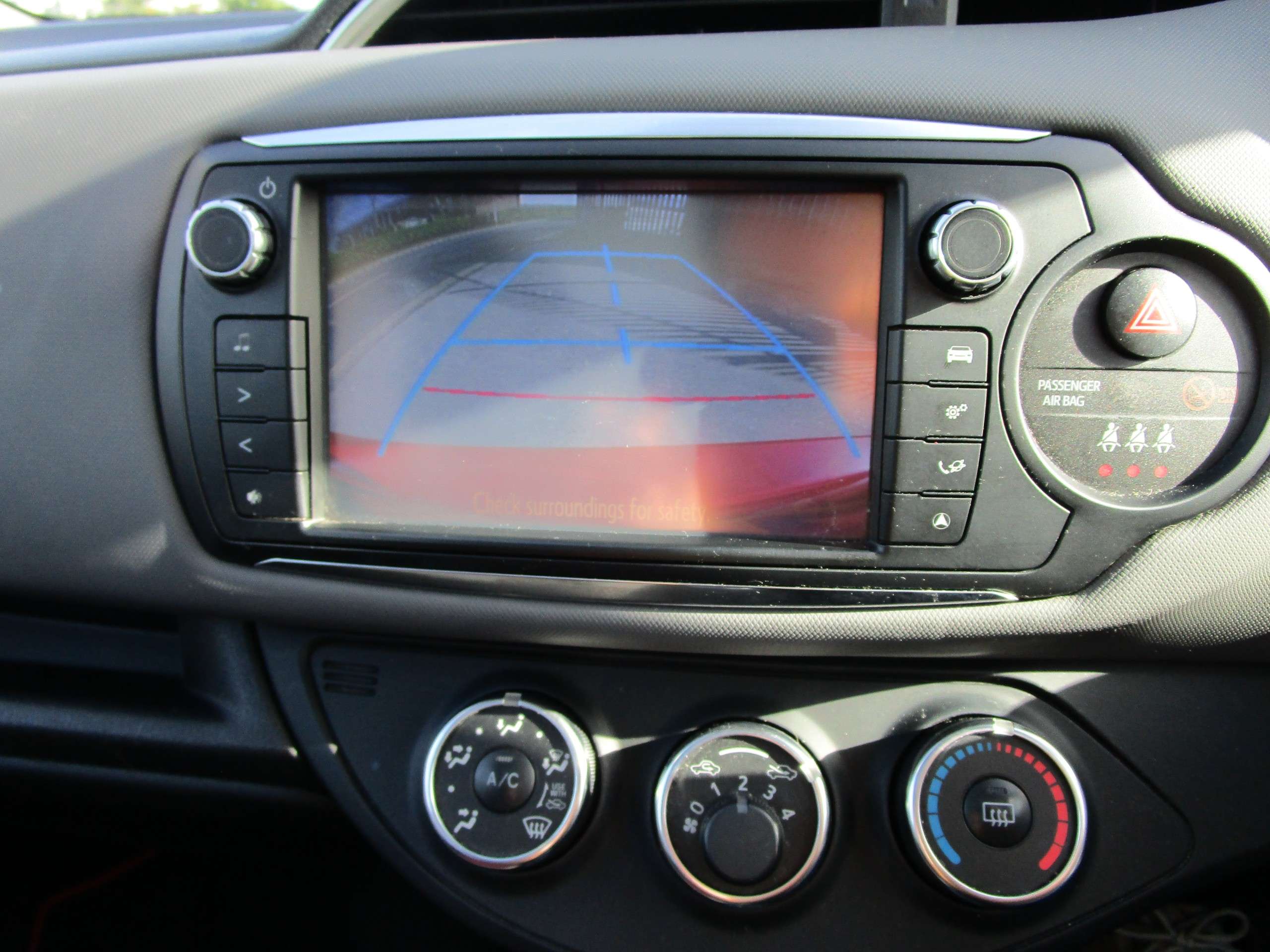 2014 TOYOTA YARIS 2014 TOYOTA YARIS