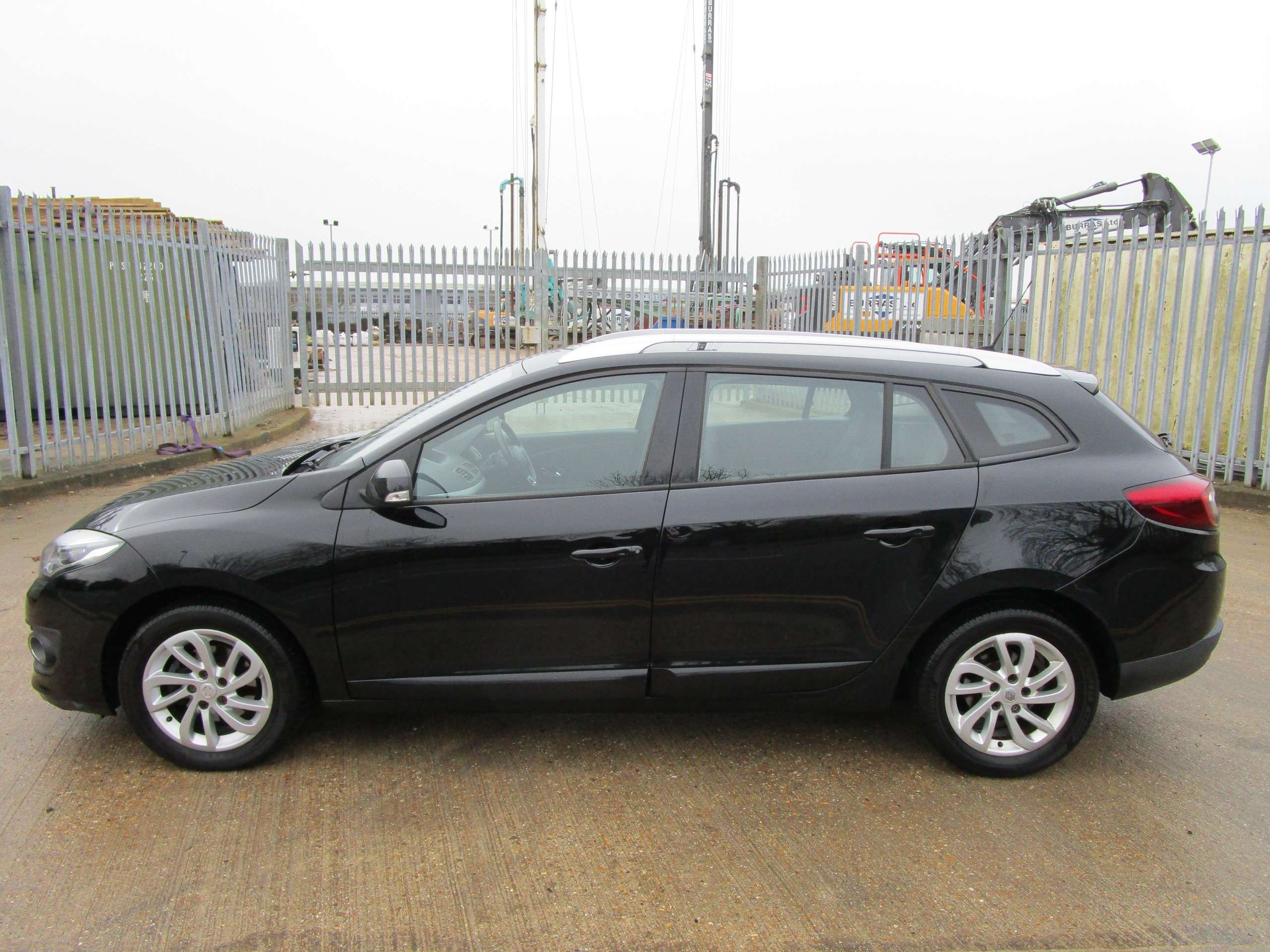 2014 RENAULT MEGANE 2014 RENAULT MEGANE