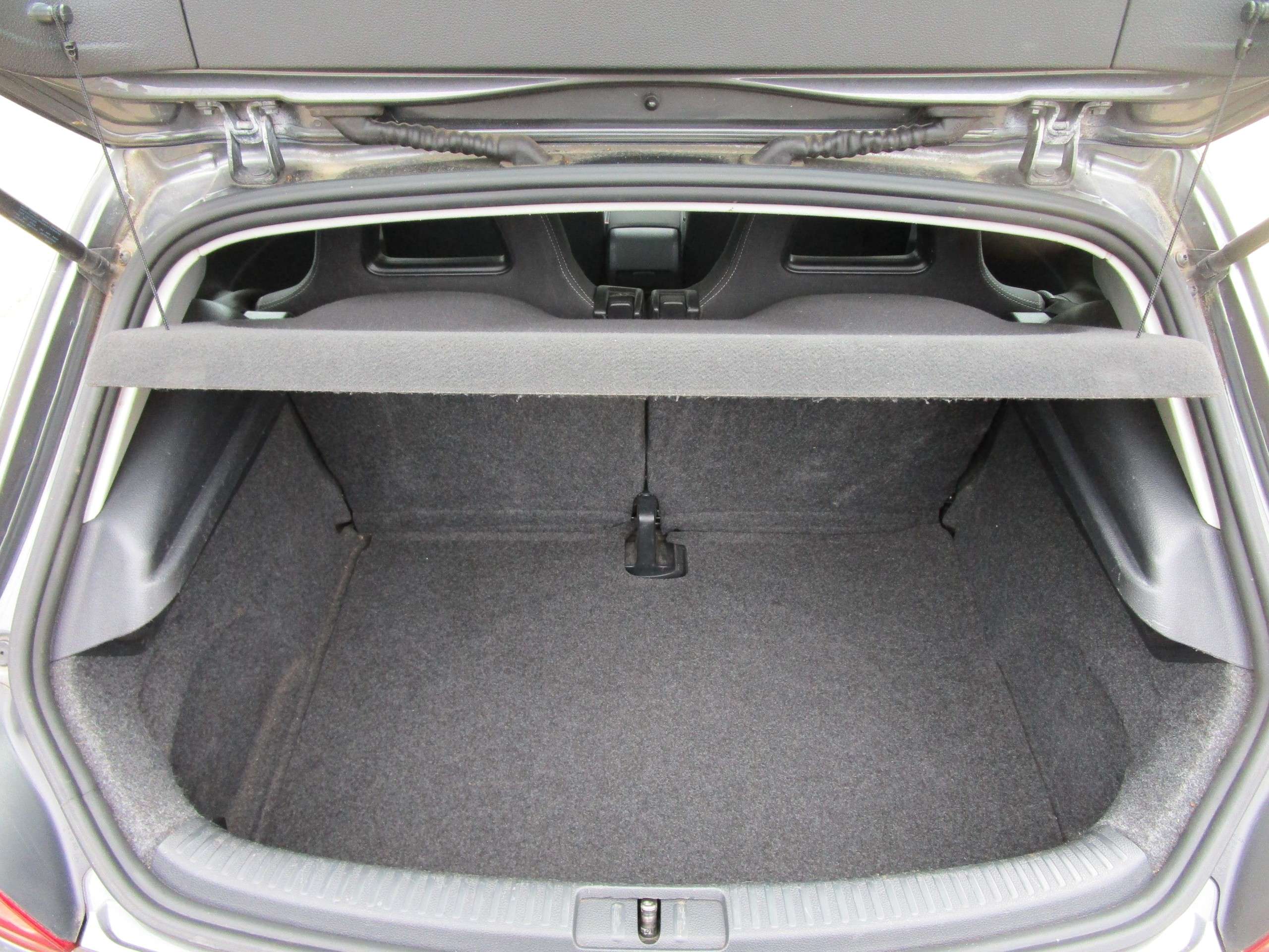 2011 VOLKSWAGEN SCIROCCO 2011 VOLKSWAGEN SCIROCCO
