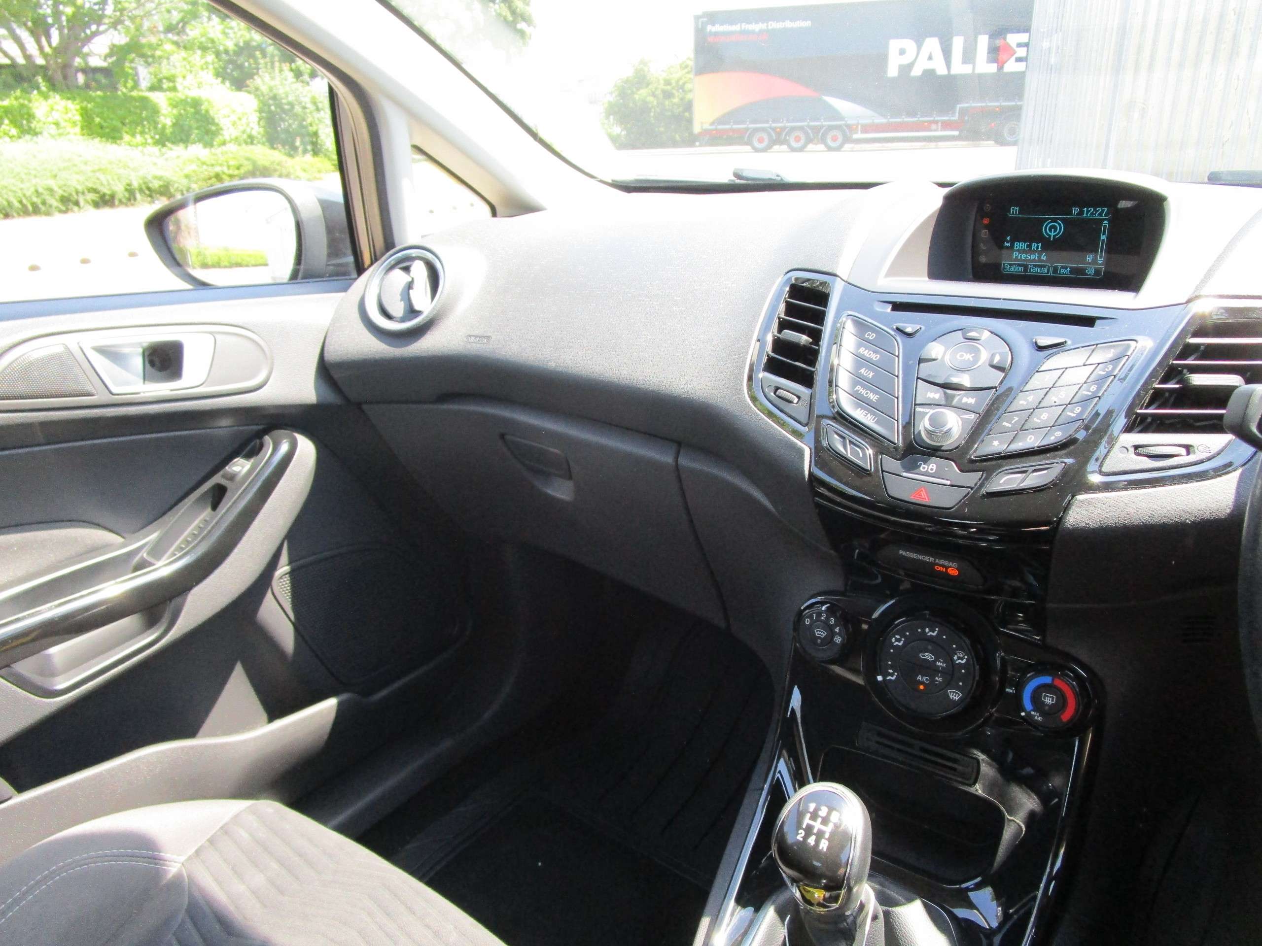2015 FORD FIESTA 2015 FORD FIESTA