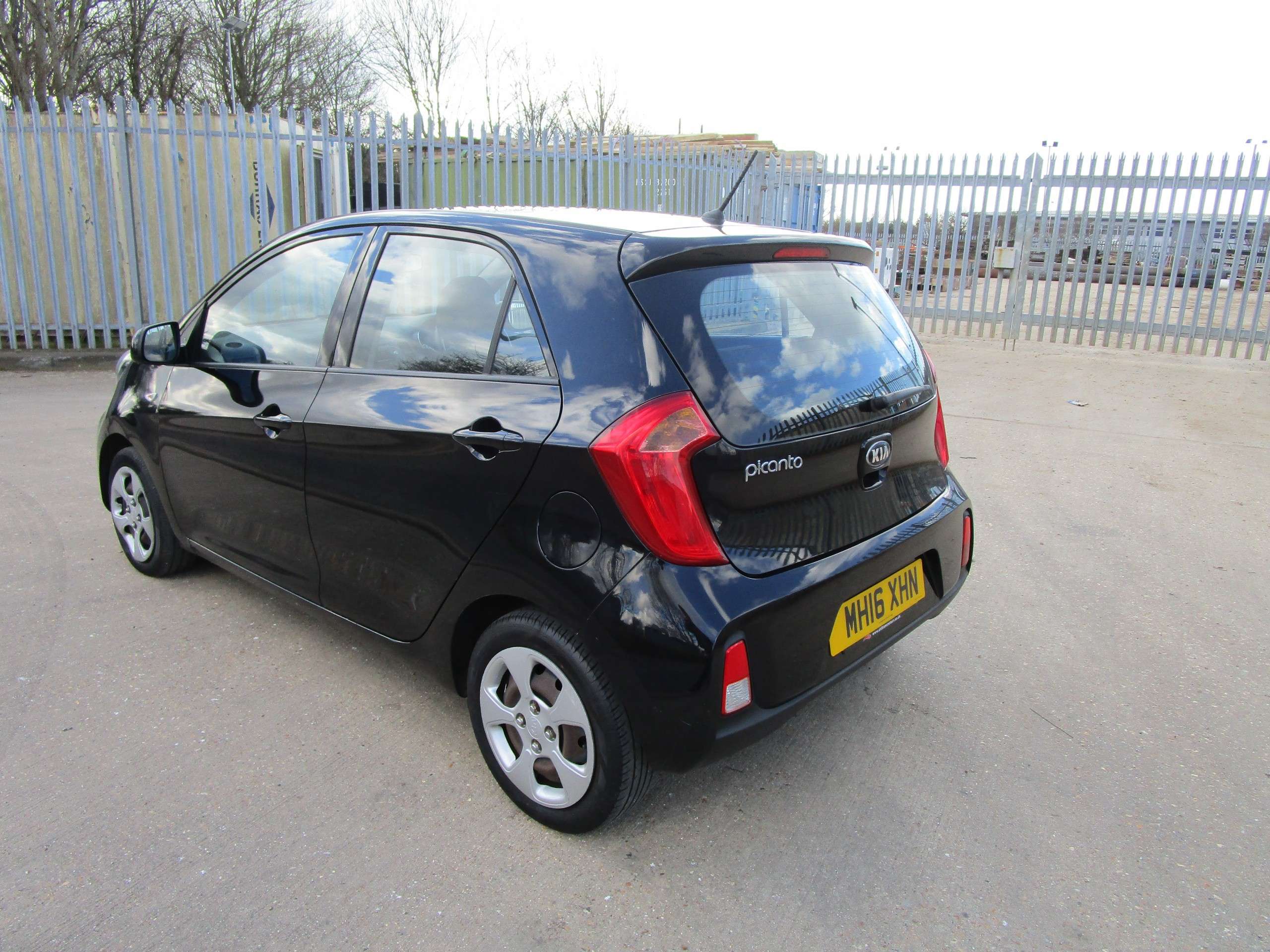 2016 KIA PICANTO 2016 KIA PICANTO