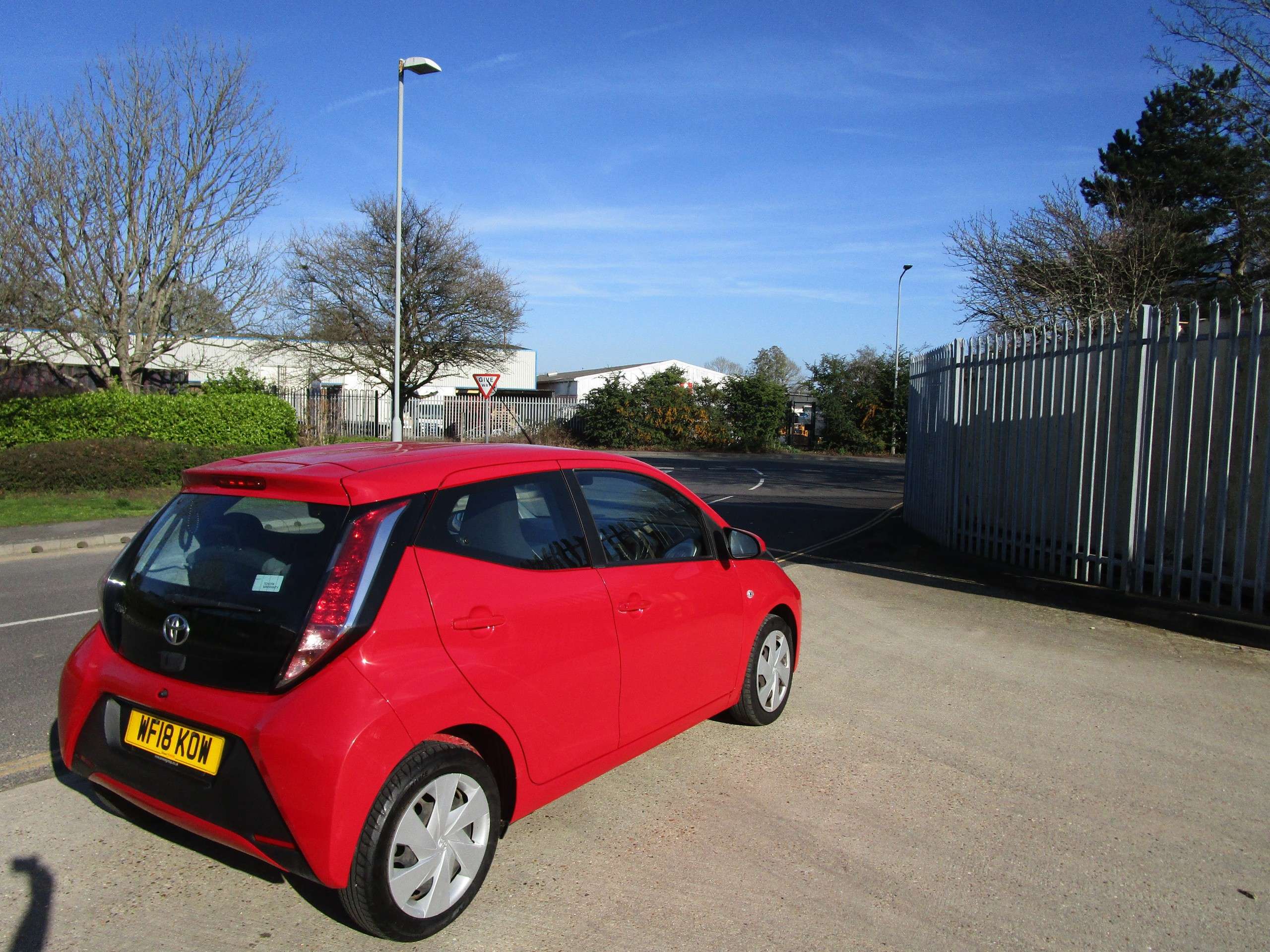 A 2018 TOYOTA AYGO 1.0 VVT-i x-play Hatchback 5dr Petrol Manual Euro 6 (68 ps) A 2018 TOYOTA AYGO 1.0 VVT-i x-play Hatchback 5dr Petrol Manual Euro 6 (68 ps)