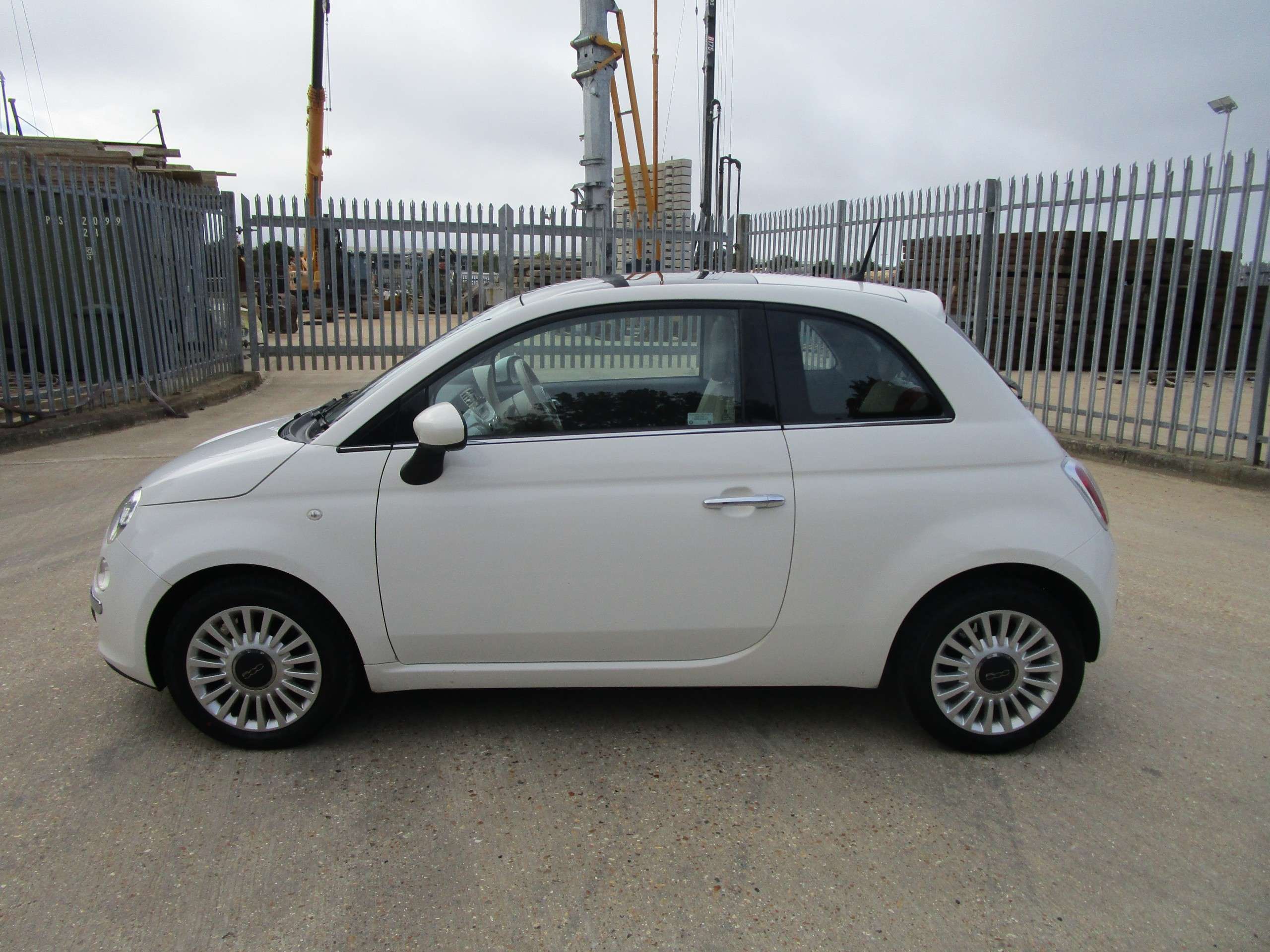 2013 FIAT 500 2013 FIAT 500