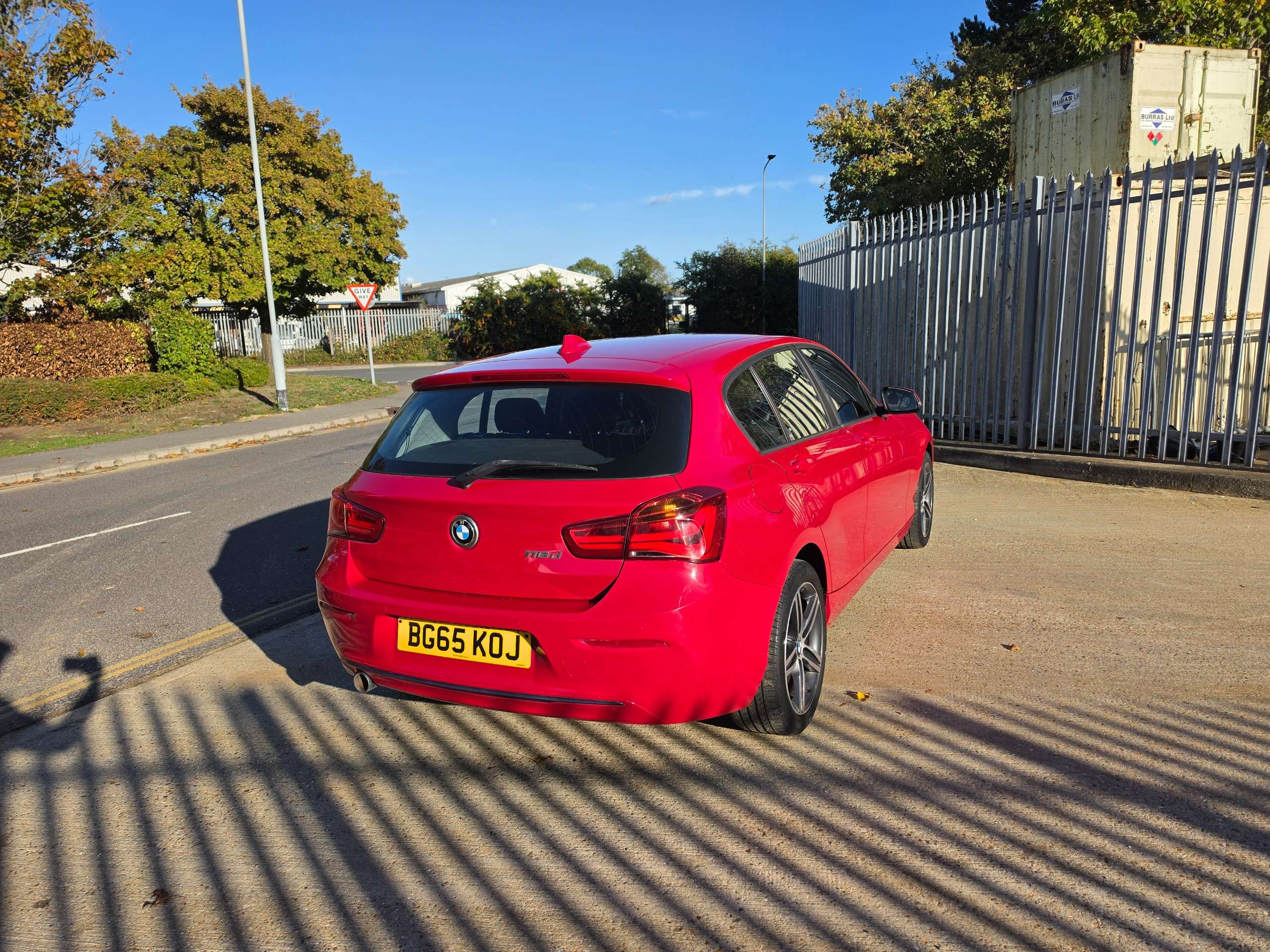 A 2015 BMW 1 SERIES 2.0 118d Sport Hatchback 5dr Diesel Manual Euro 6 (s/s) (150 ps) A 2015 BMW 1 SERIES 2.0 118d Sport Hatchback 5dr Diesel Manual Euro 6 (s/s) (150 ps)