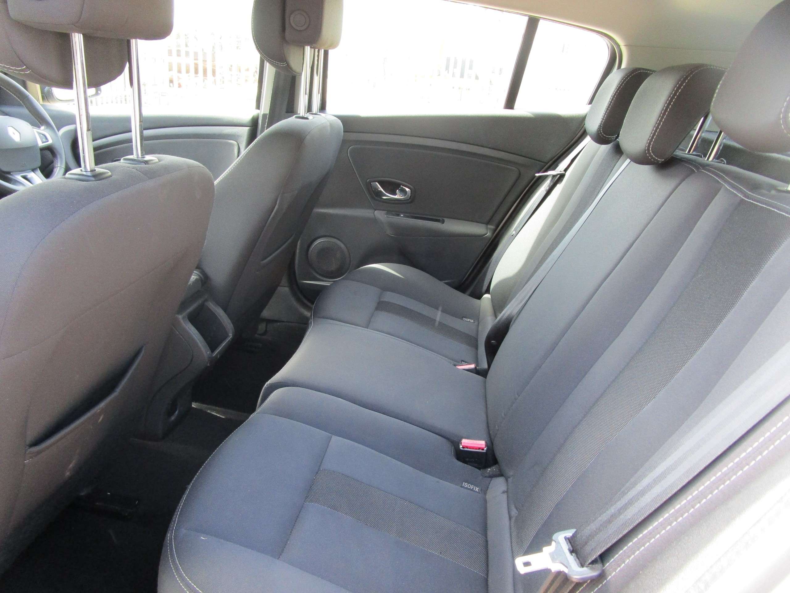 2011 RENAULT MEGANE 2011 RENAULT MEGANE