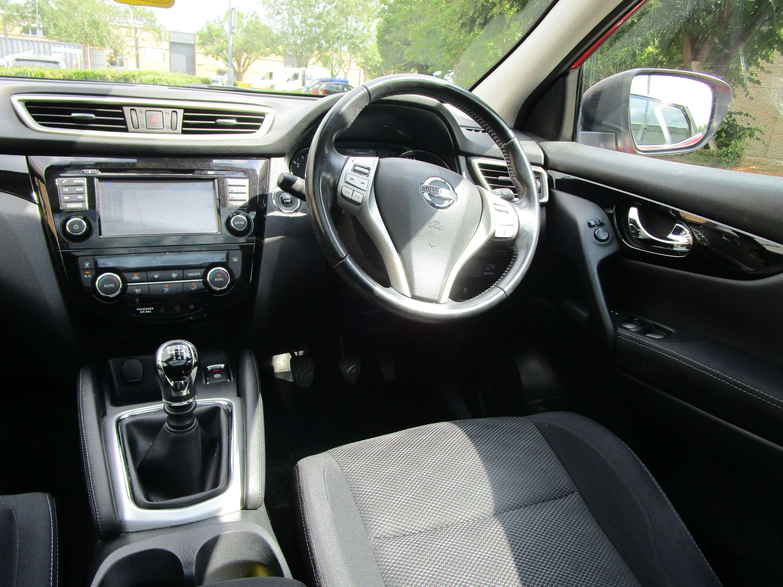 2015 NISSAN QASHQAI 2015 NISSAN QASHQAI
