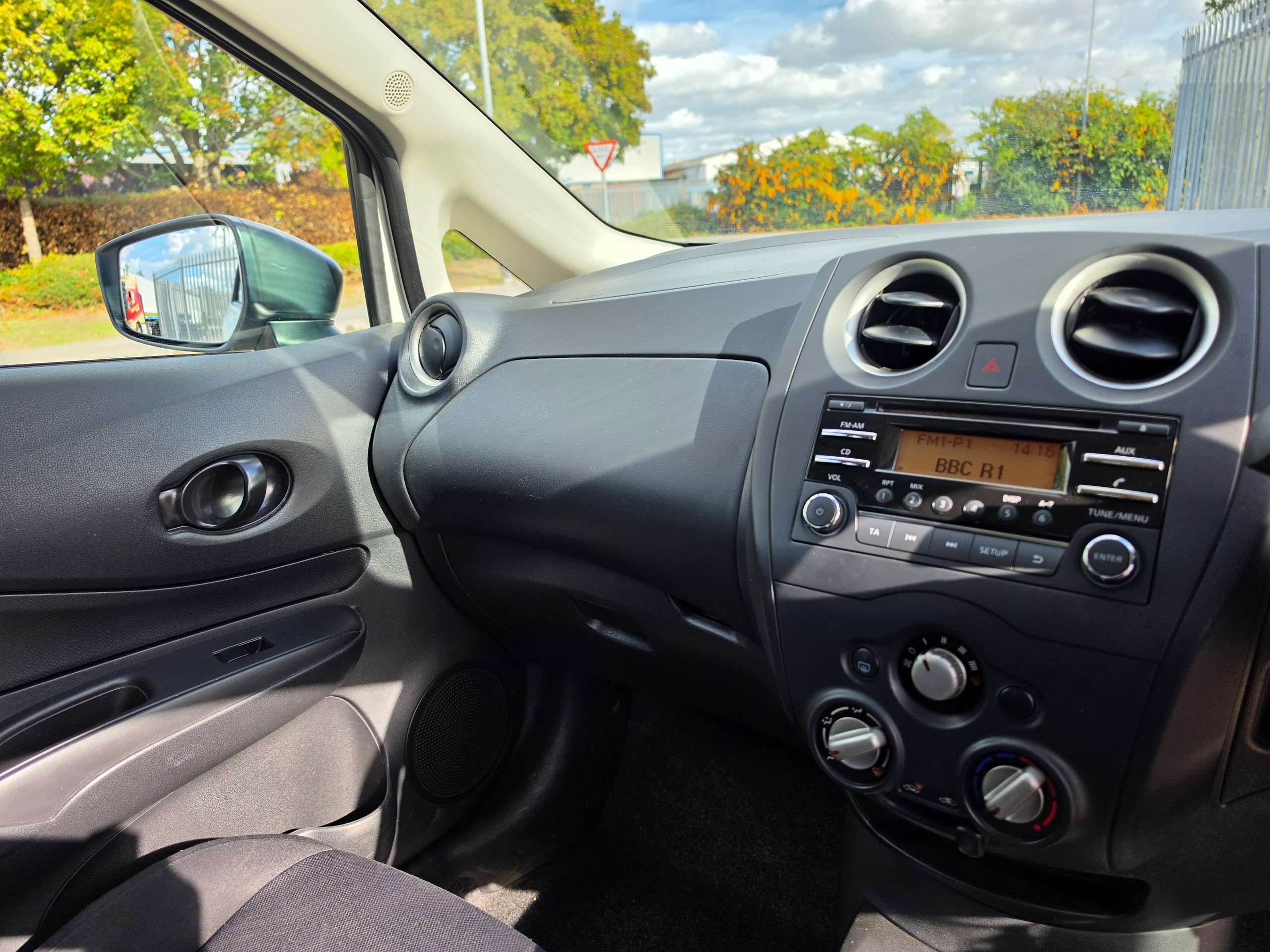 2015 NISSAN NOTE 2015 NISSAN NOTE