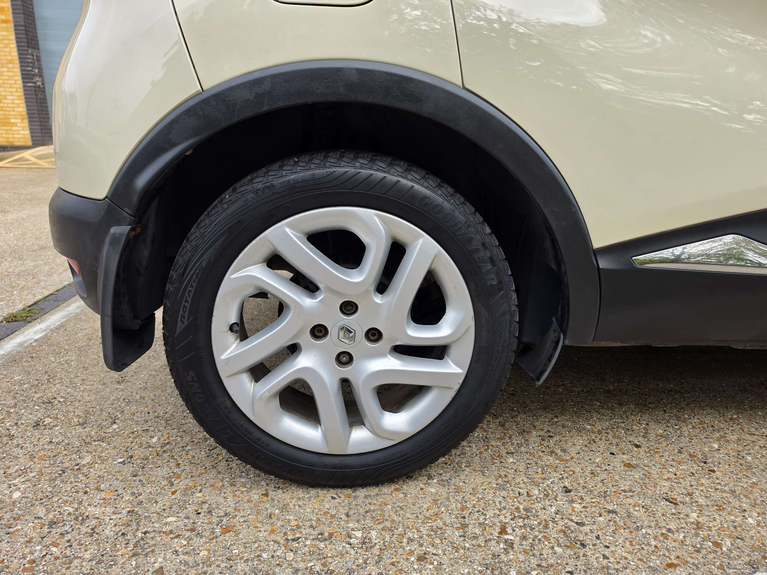 2015 RENAULT CAPTUR 2015 RENAULT CAPTUR