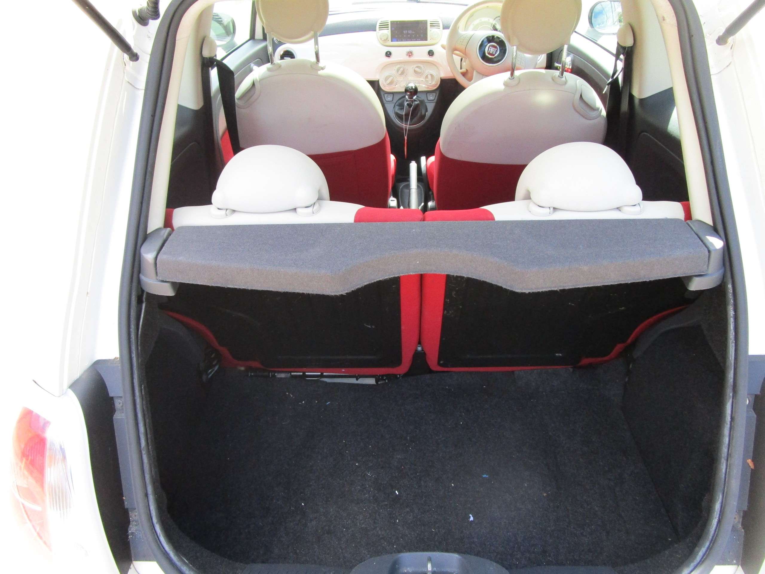 2011 FIAT 500 2011 FIAT 500
