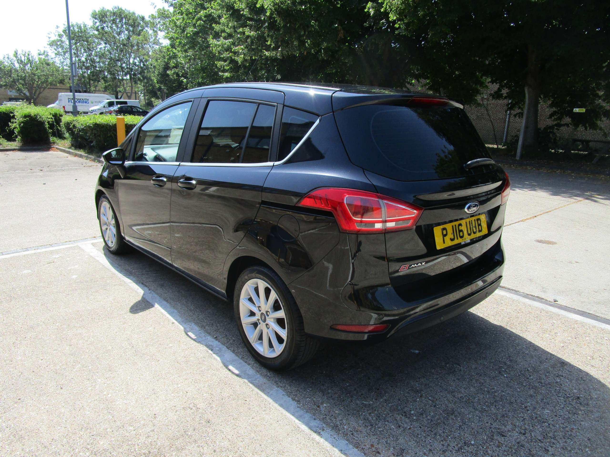 A 2016 FORD B-MAX 1.6 Titanium MPV 5dr Petrol Powershift Euro 5 ( CAT N) A 2016 FORD B-MAX 1.6 Titanium MPV 5dr Petrol Powershift Euro 5 ( CAT N)