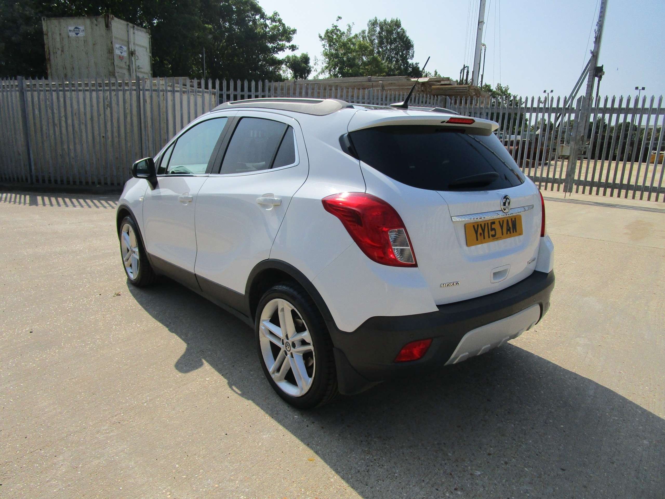 A 2015 VAUXHALL MOKKA 1.4i Turbo Limited Edition SUV 5dr Petrol Manual 2WD Euro 6 (s/s) (140 ps) A 2015 VAUXHALL MOKKA 1.4i Turbo Limited Edition SUV 5dr Petrol Manual 2WD Euro 6 (s/s) (140 ps)