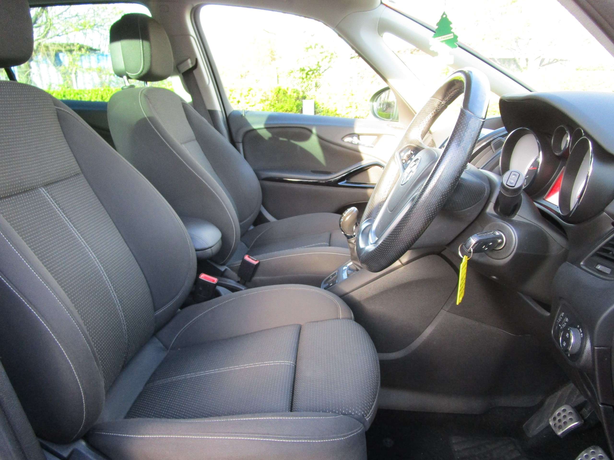 2016 VAUXHALL ZAFIRA TOURER 2016 VAUXHALL ZAFIRA TOURER