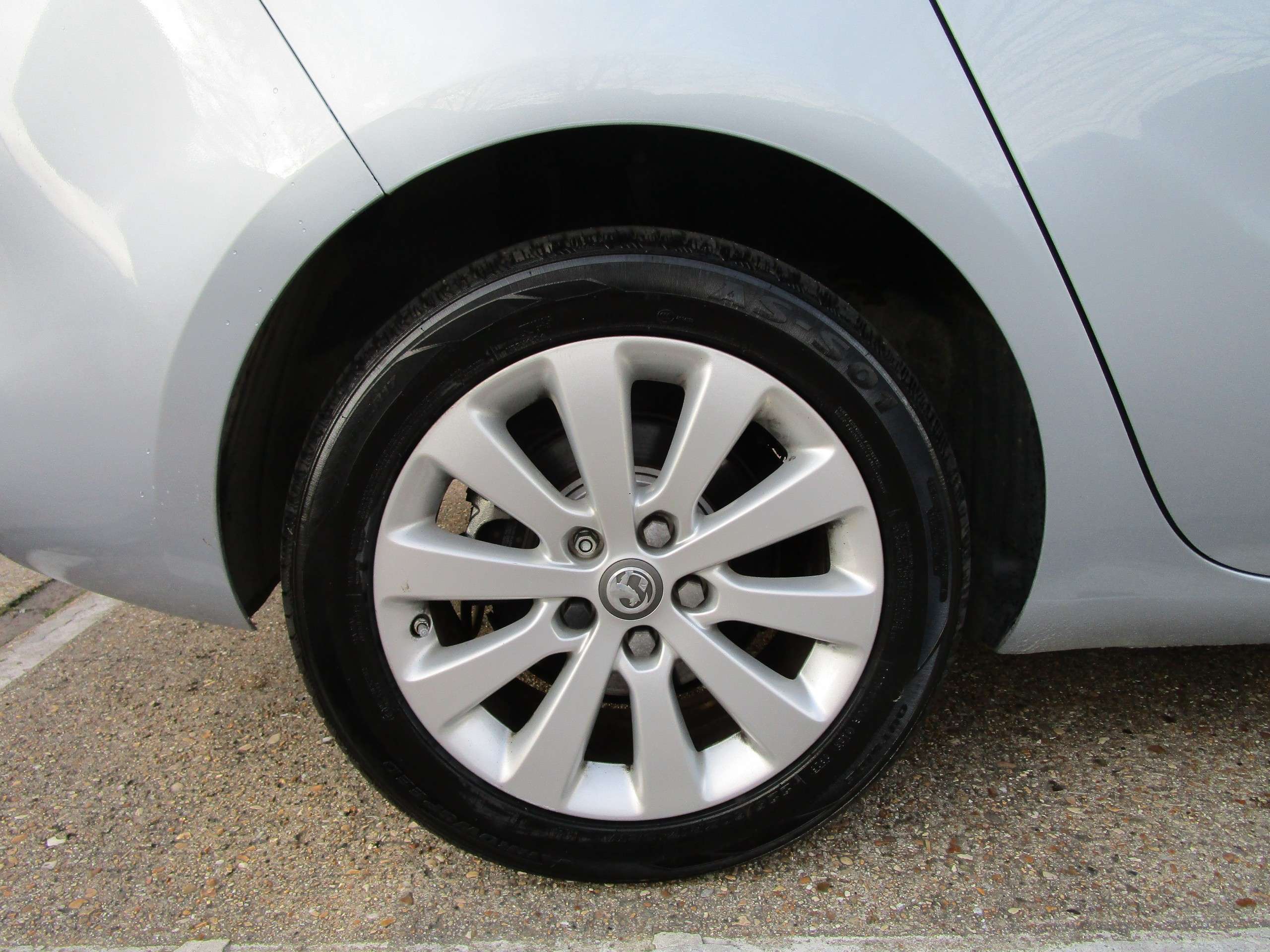 2015 VAUXHALL ZAFIRA TOURER 2015 VAUXHALL ZAFIRA TOURER