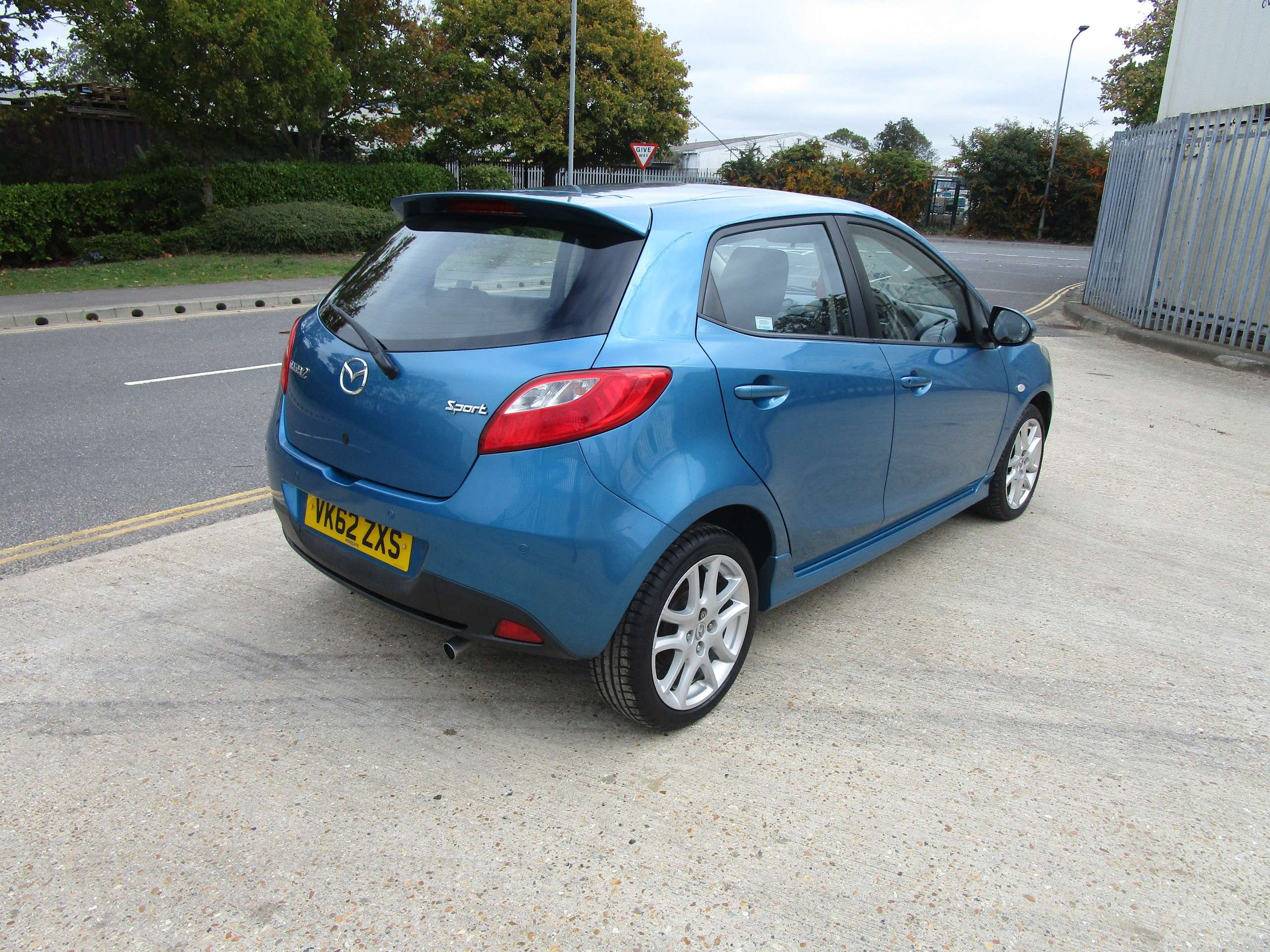 A 2012 MAZDA MAZDA2 1.5 Sport Hatchback 5dr Petrol Manual A 2012 MAZDA MAZDA2 1.5 Sport Hatchback 5dr Petrol Manual