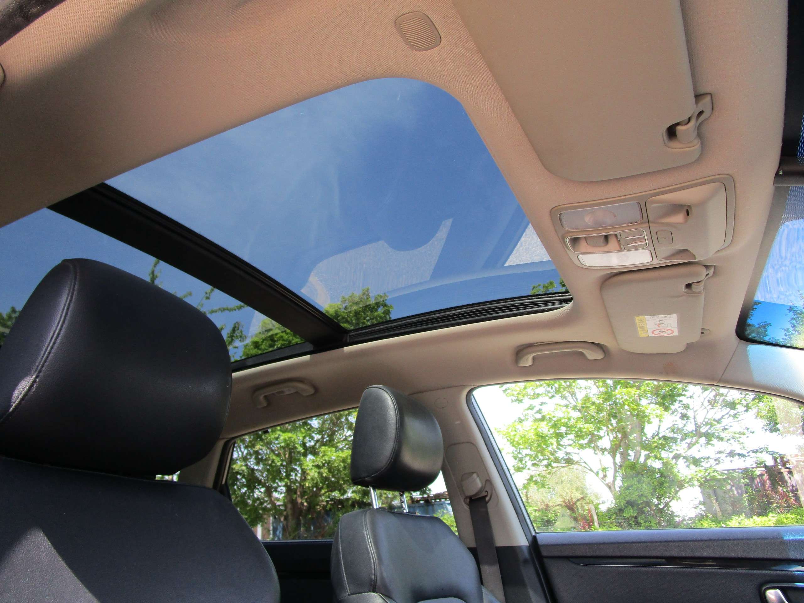 2014 KIA CARENS 2014 KIA CARENS