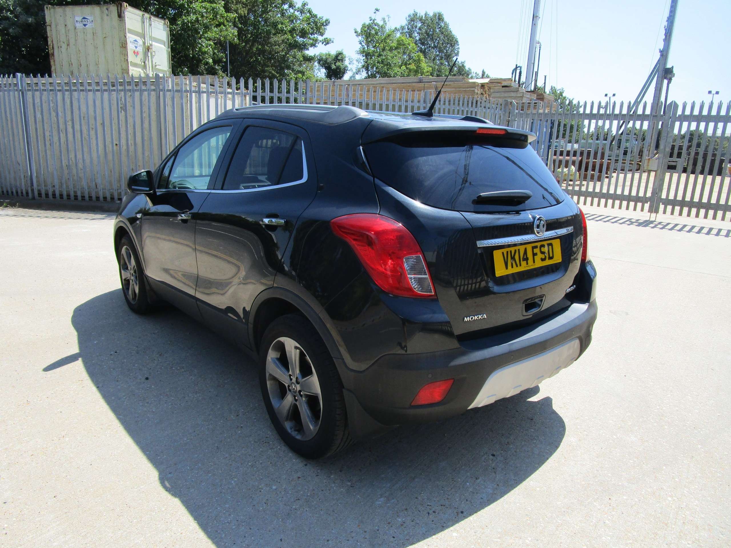 A 2014 VAUXHALL MOKKA 1.7 CDTi SE SUV 5dr Diesel Manual 4WD Euro 5 (s/s) (130 ps) A 2014 VAUXHALL MOKKA 1.7 CDTi SE SUV 5dr Diesel Manual 4WD Euro 5 (s/s) (130 ps)
