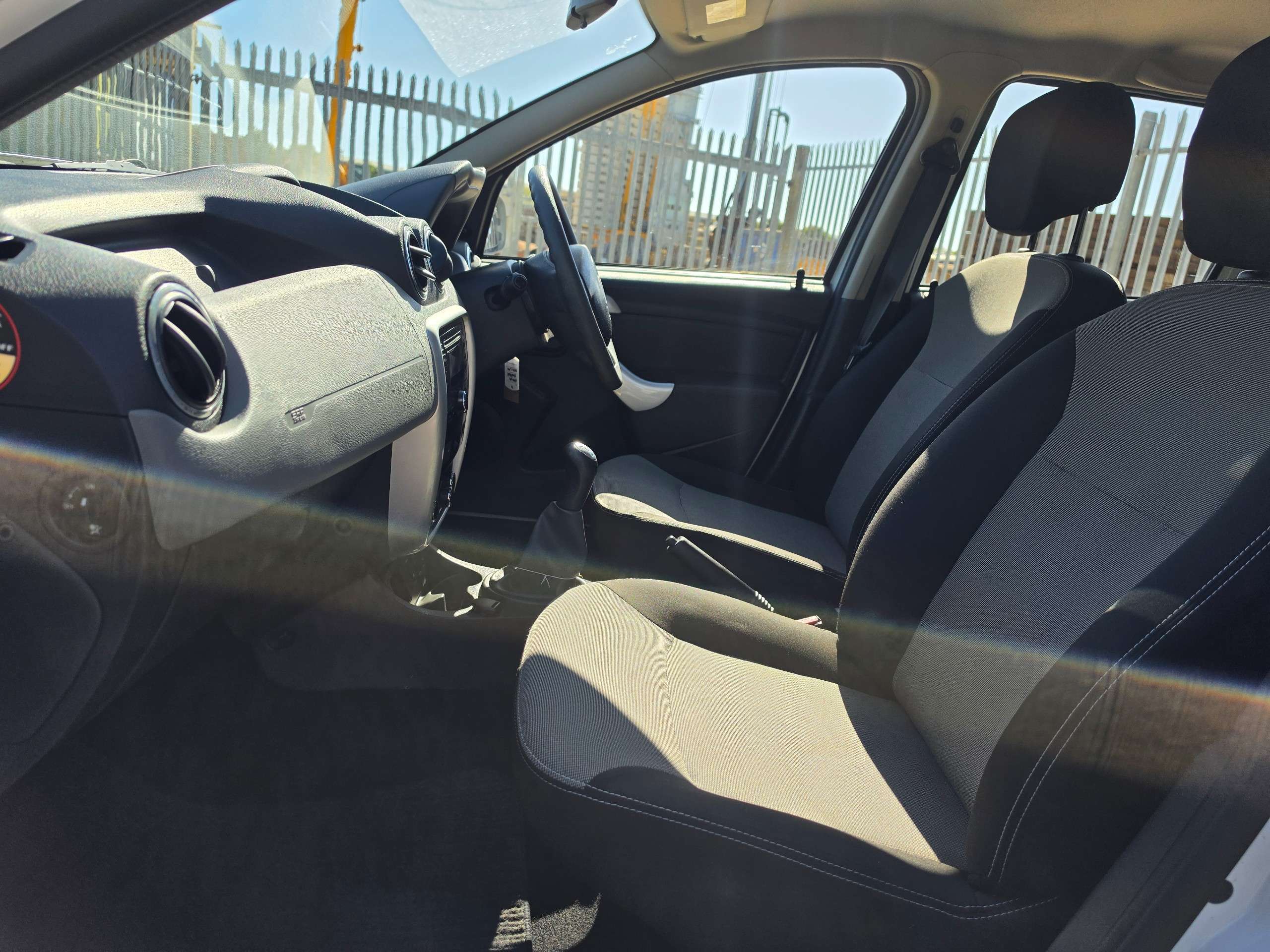 2016 DACIA DUSTER 2016 DACIA DUSTER