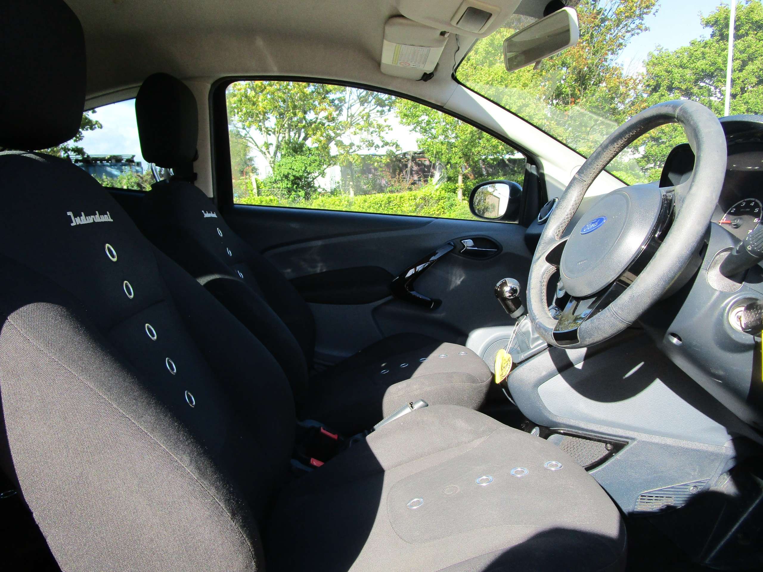 2012 FORD KA 2012 FORD KA