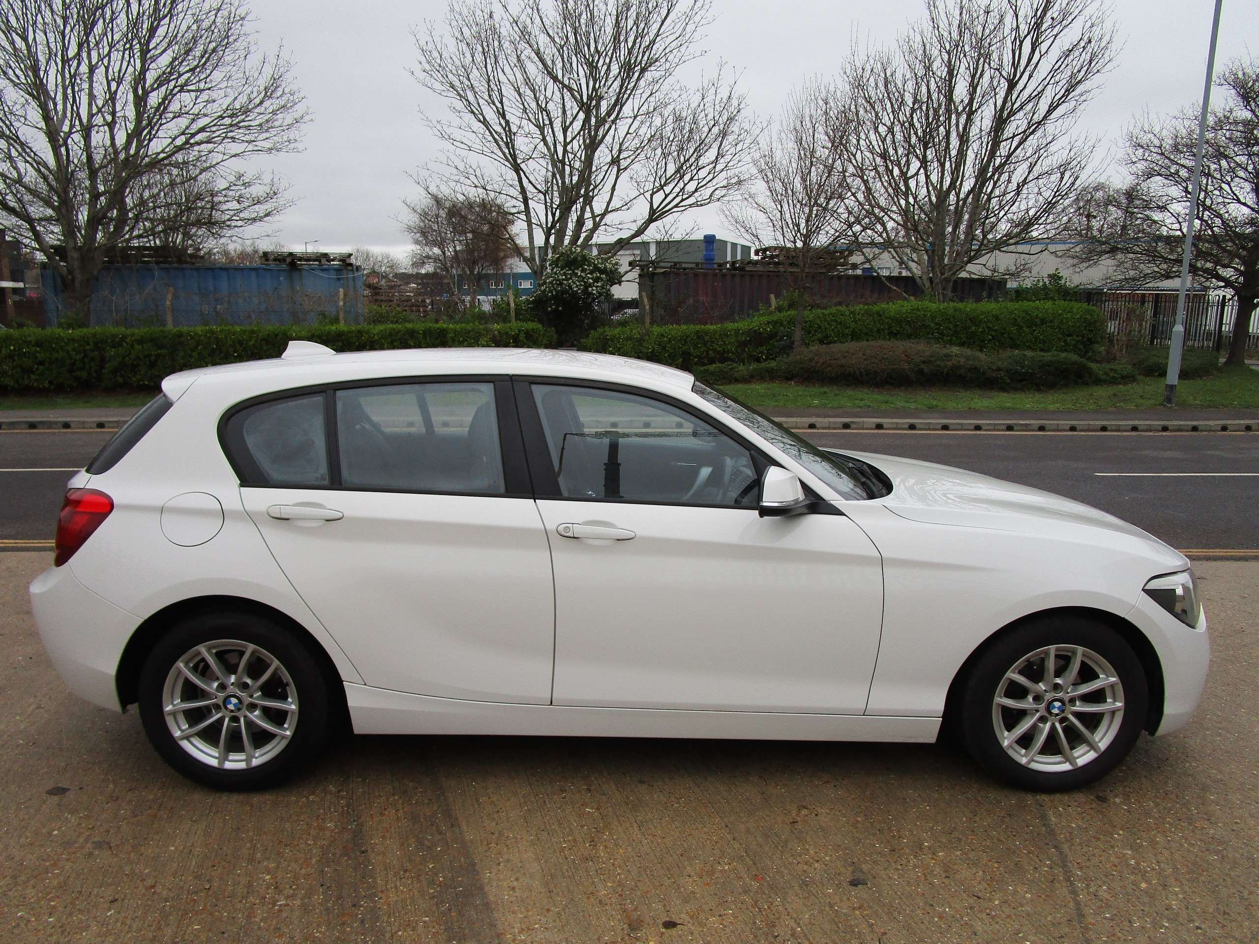 2012 BMW 1 SERIES 2012 BMW 1 SERIES