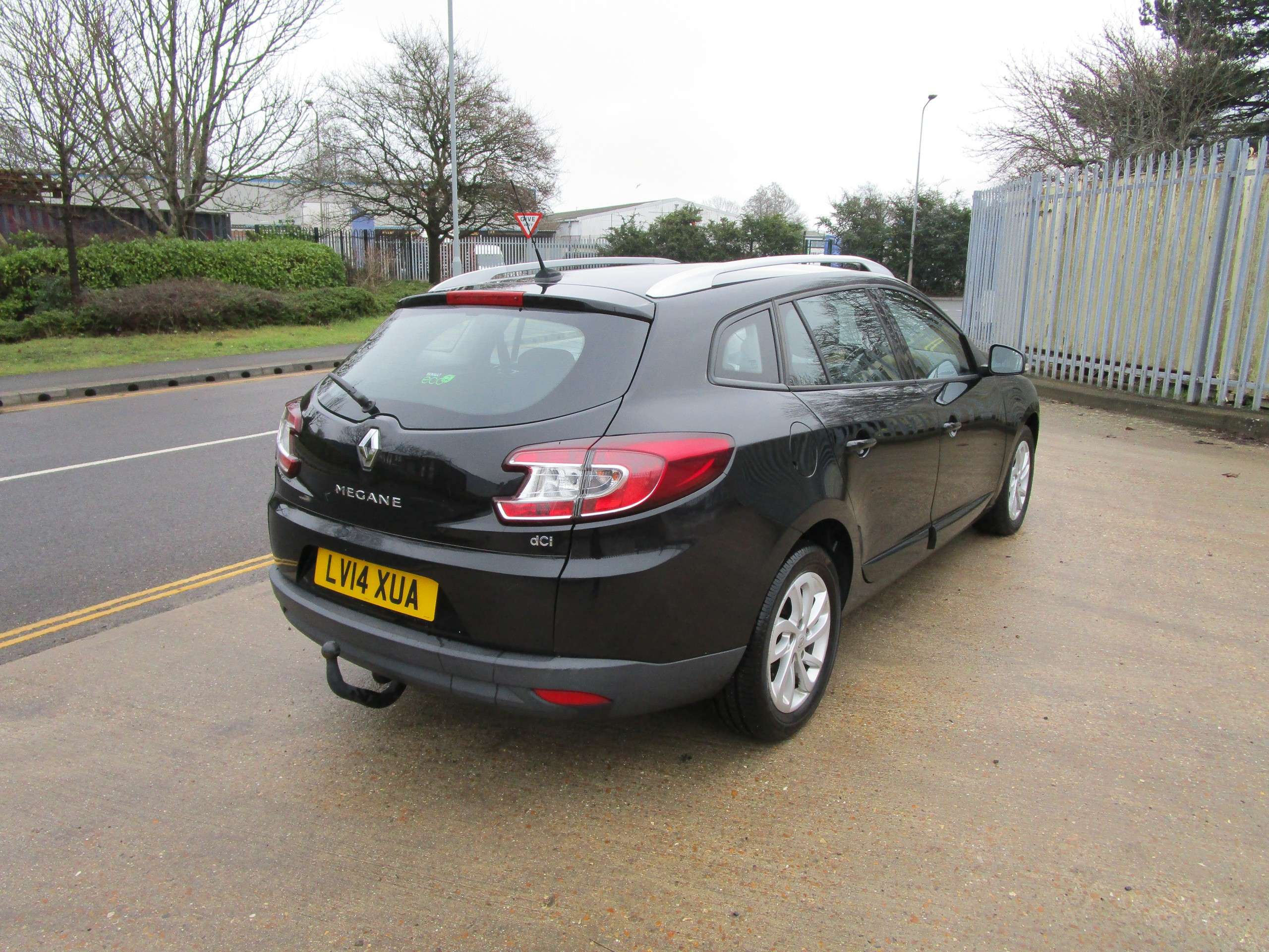 2014 RENAULT MEGANE 2014 RENAULT MEGANE