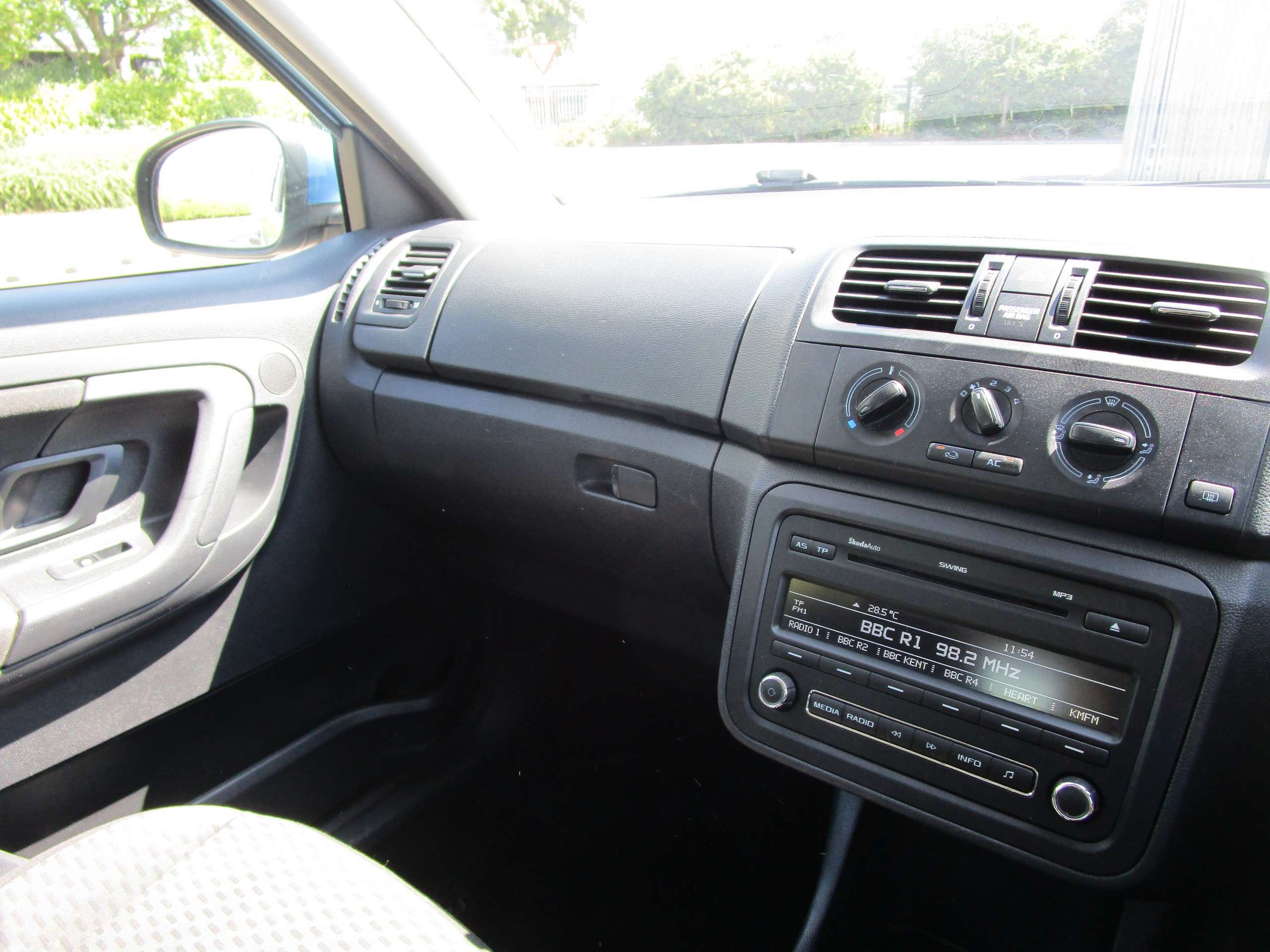 2013 SKODA FABIA 2013 SKODA FABIA