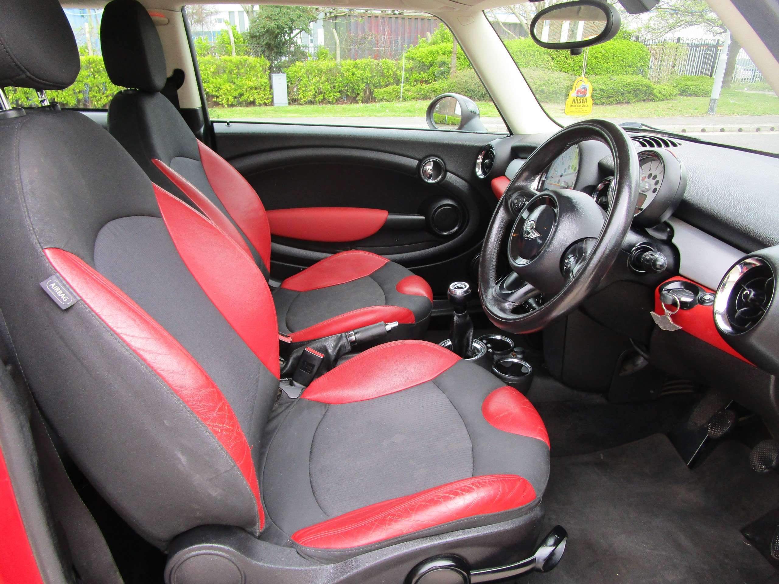 2011 MINI HATCH 2011 MINI HATCH