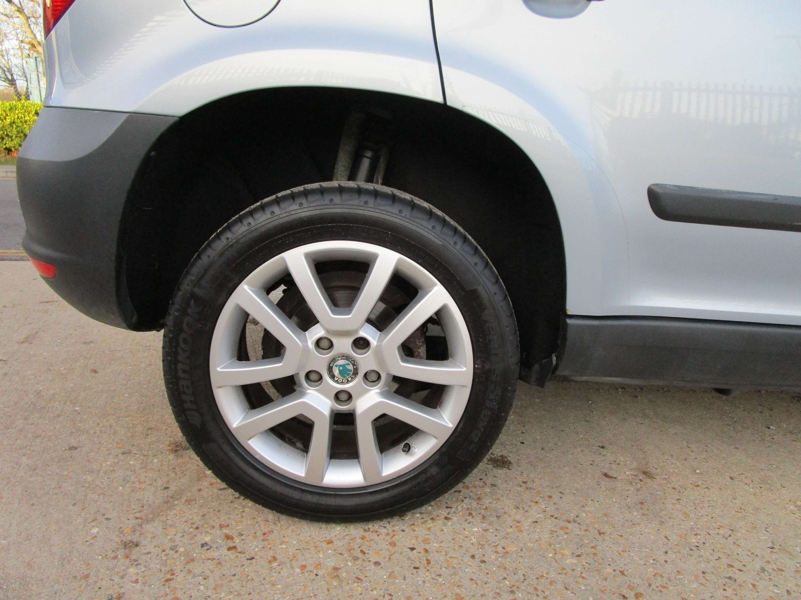 2011 SKODA YETI 2011 SKODA YETI