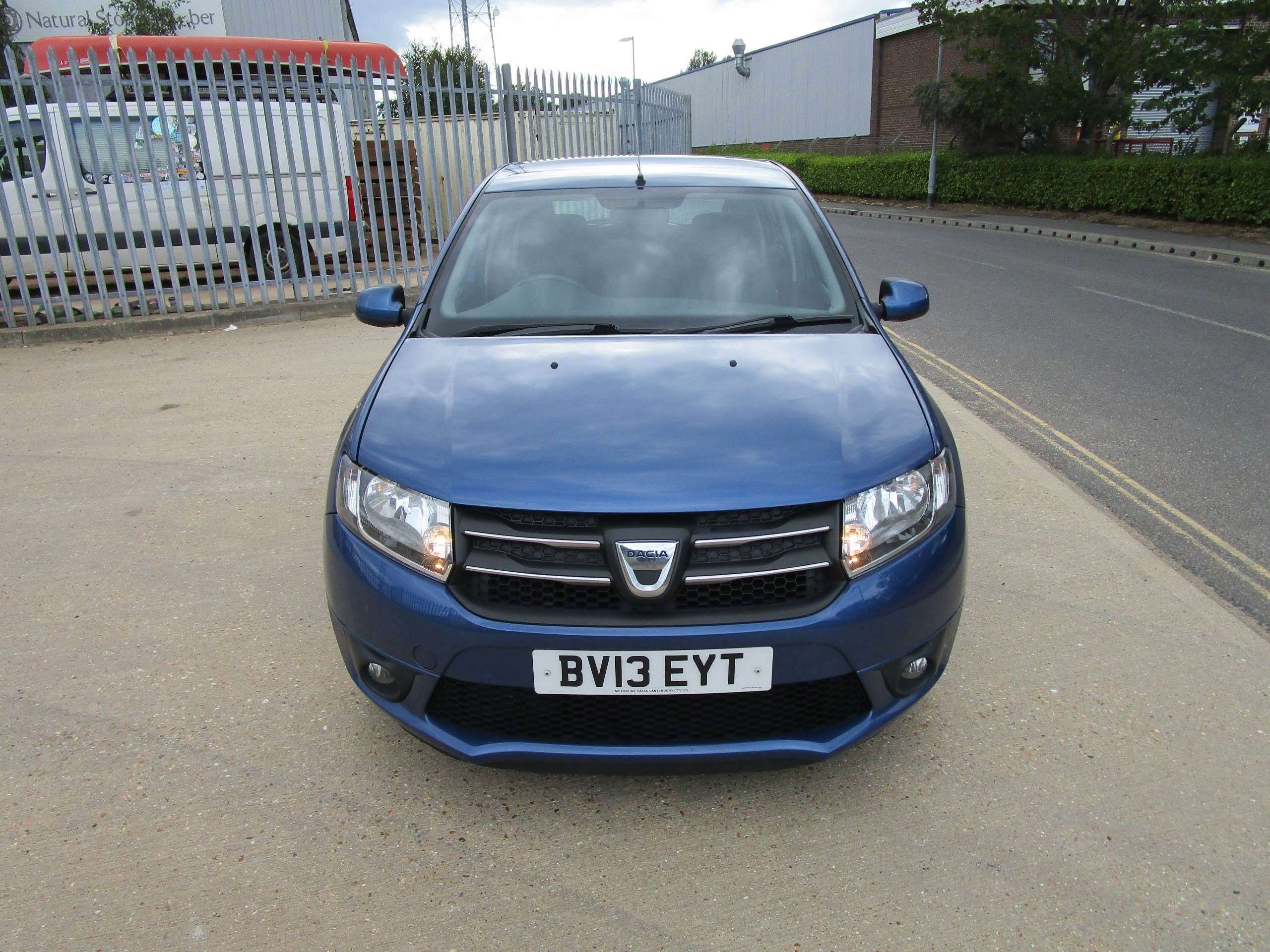 2013 DACIA SANDERO 2013 DACIA SANDERO