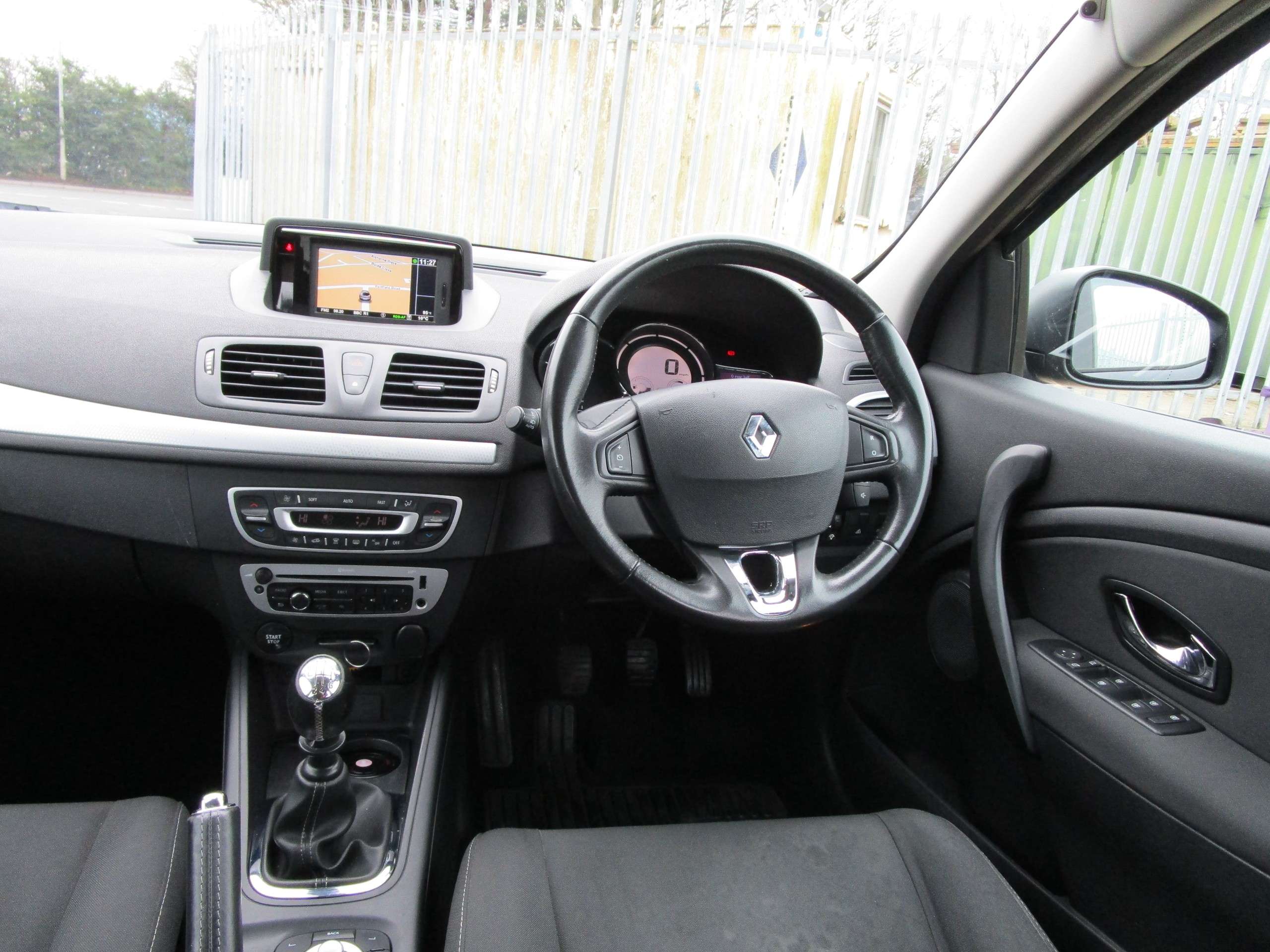 2014 RENAULT MEGANE 2014 RENAULT MEGANE