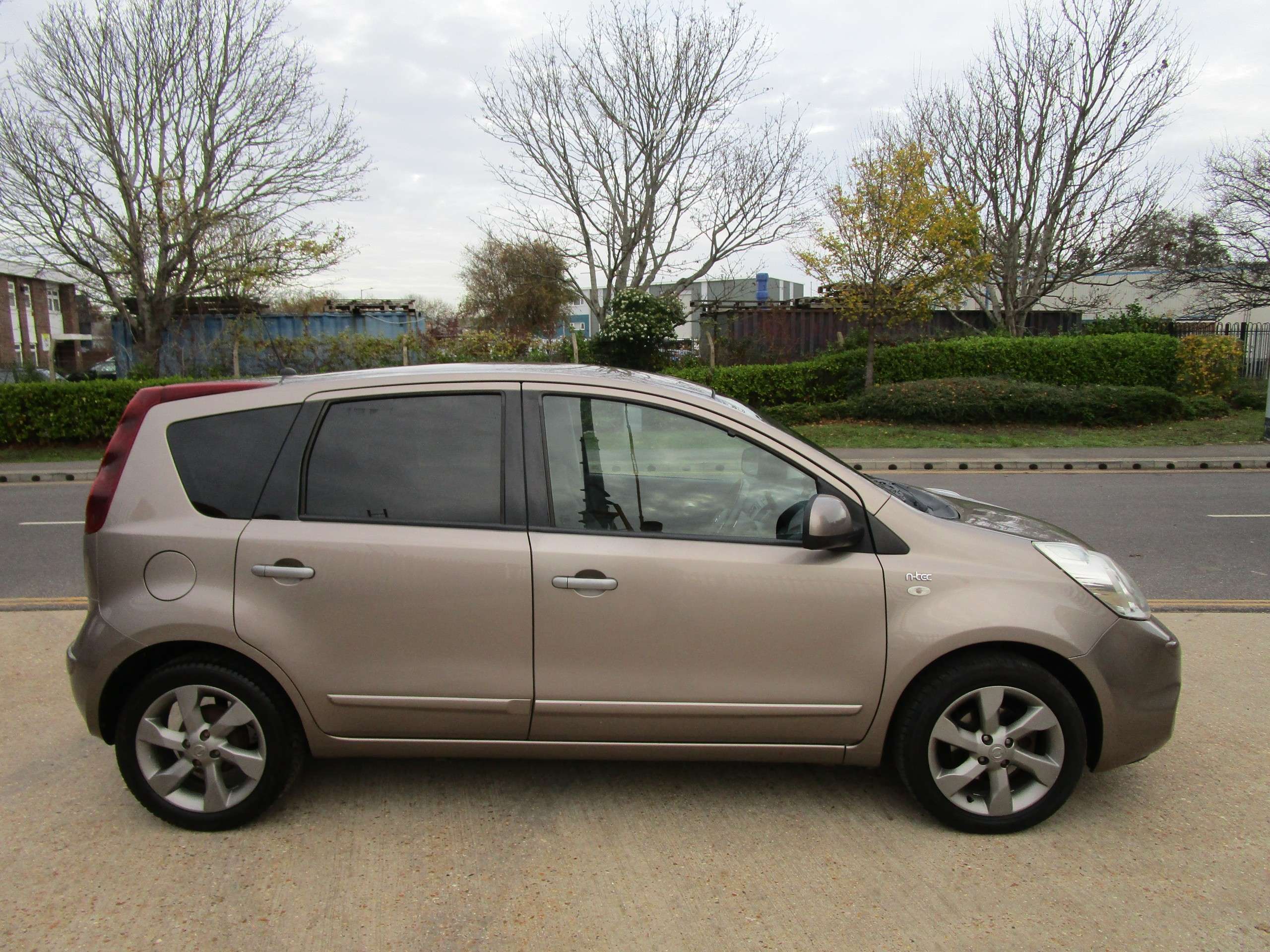 2011 NISSAN NOTE 2011 NISSAN NOTE