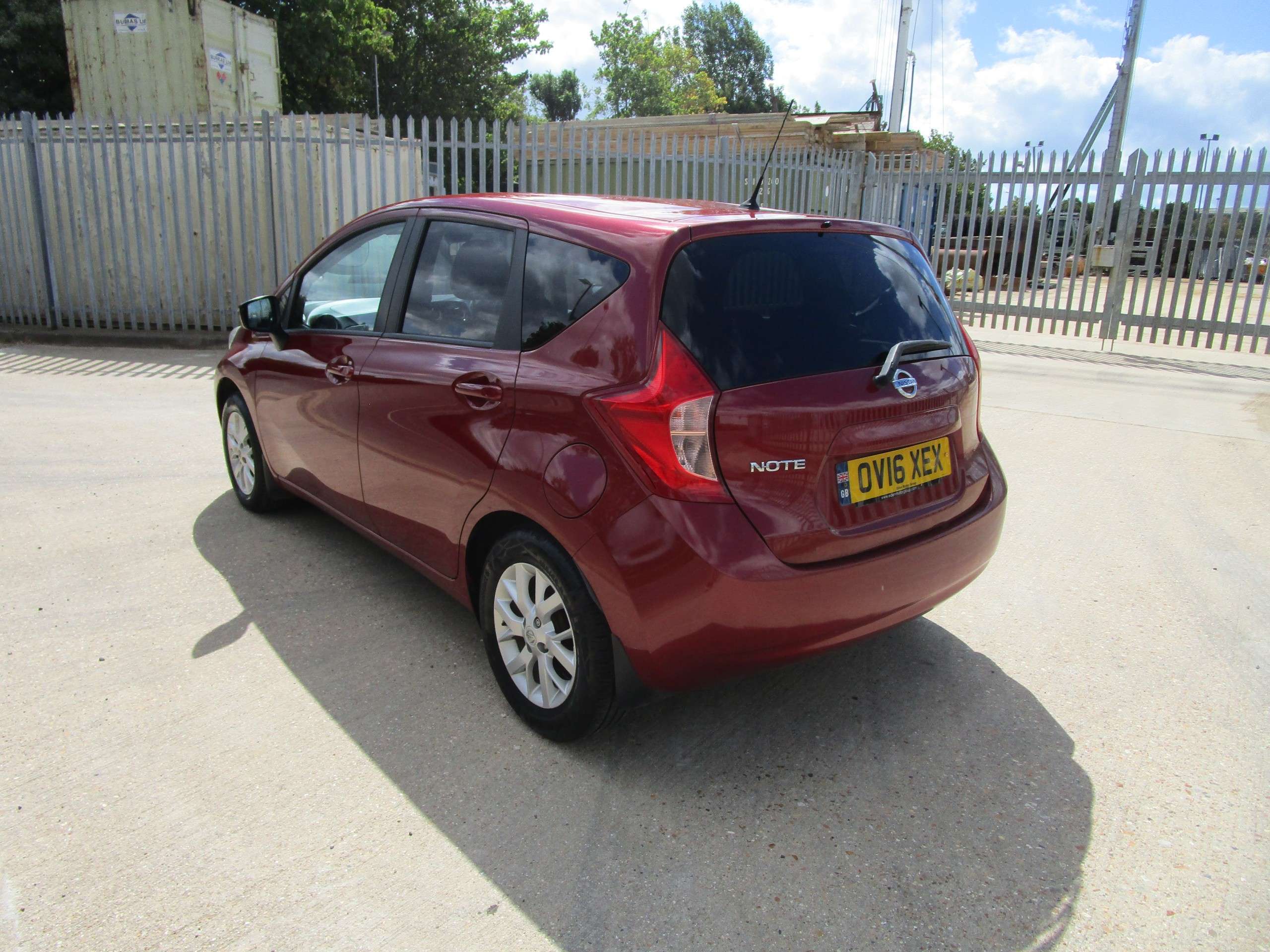 A 2016 NISSAN NOTE 1.2 Acenta Premium Hatchback 5dr Petrol Manual Euro 6 (s/s) (80 ps) A 2016 NISSAN NOTE 1.2 Acenta Premium Hatchback 5dr Petrol Manual Euro 6 (s/s) (80 ps)