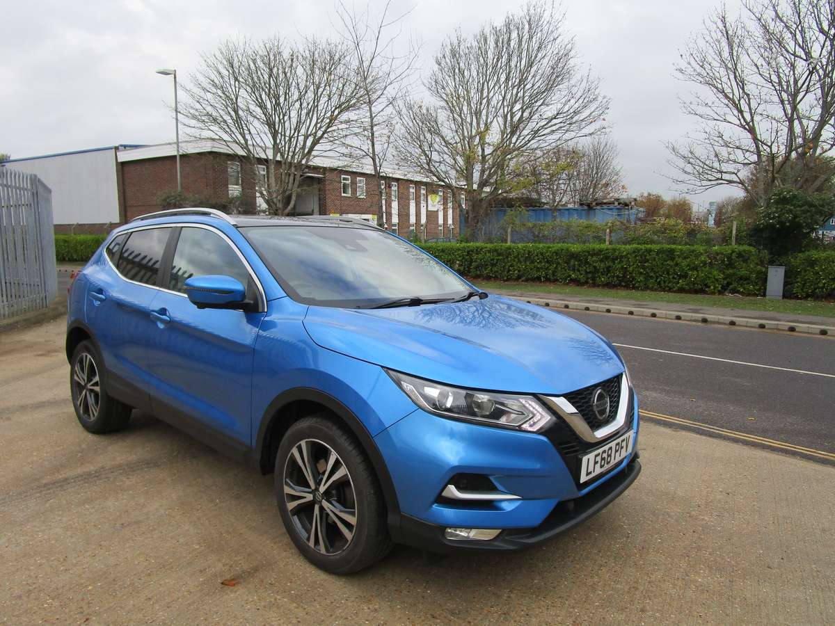 Check out this Nissan Qashqai 2018 Petrol Manual
