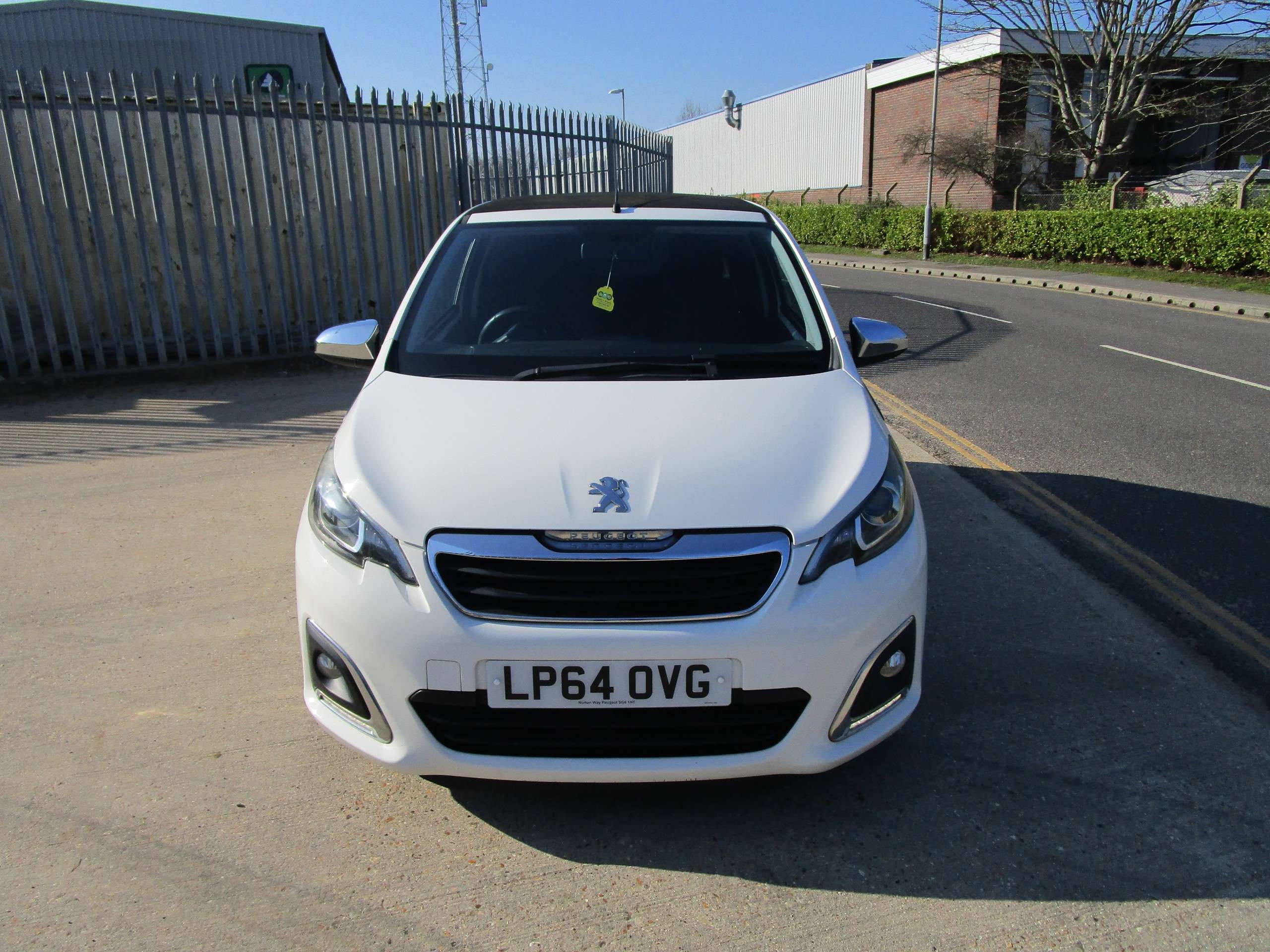 2015 PEUGEOT 108 2015 PEUGEOT 108