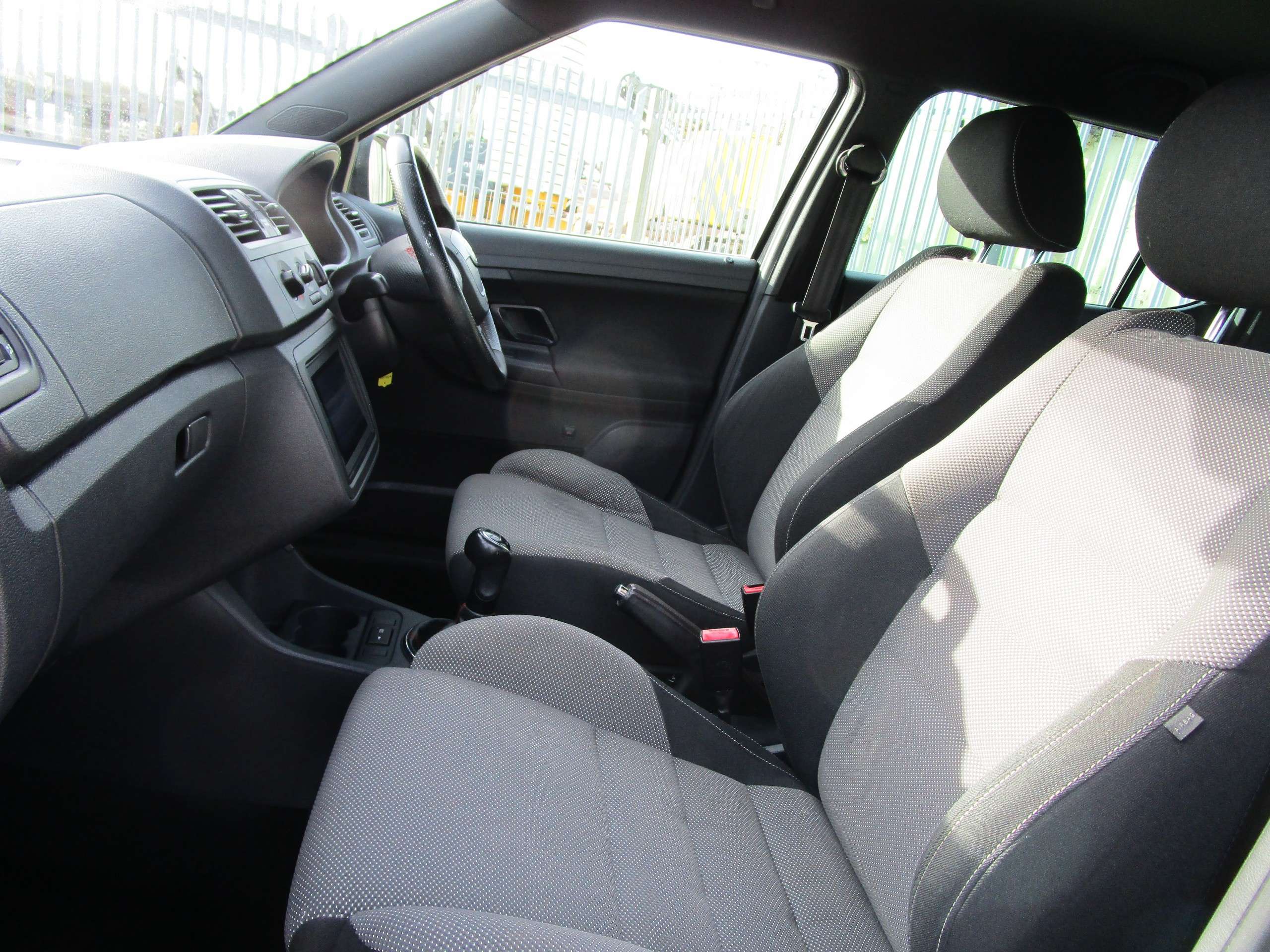 2012 SKODA FABIA 2012 SKODA FABIA