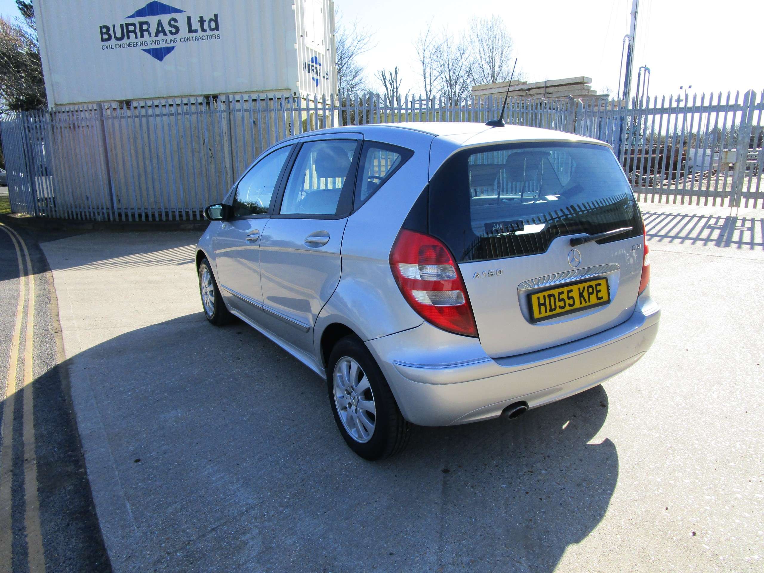 A 2005 MERCEDES-BENZ A CLASS 2.0 A180 CDI Elegance SE Hatchback 5dr Diesel CVT (142 g/km, 109 bhp) A 2005 MERCEDES-BENZ A CLASS 2.0 A180 CDI Elegance SE Hatchback 5dr Diesel CVT (142 g/km, 109 bhp)