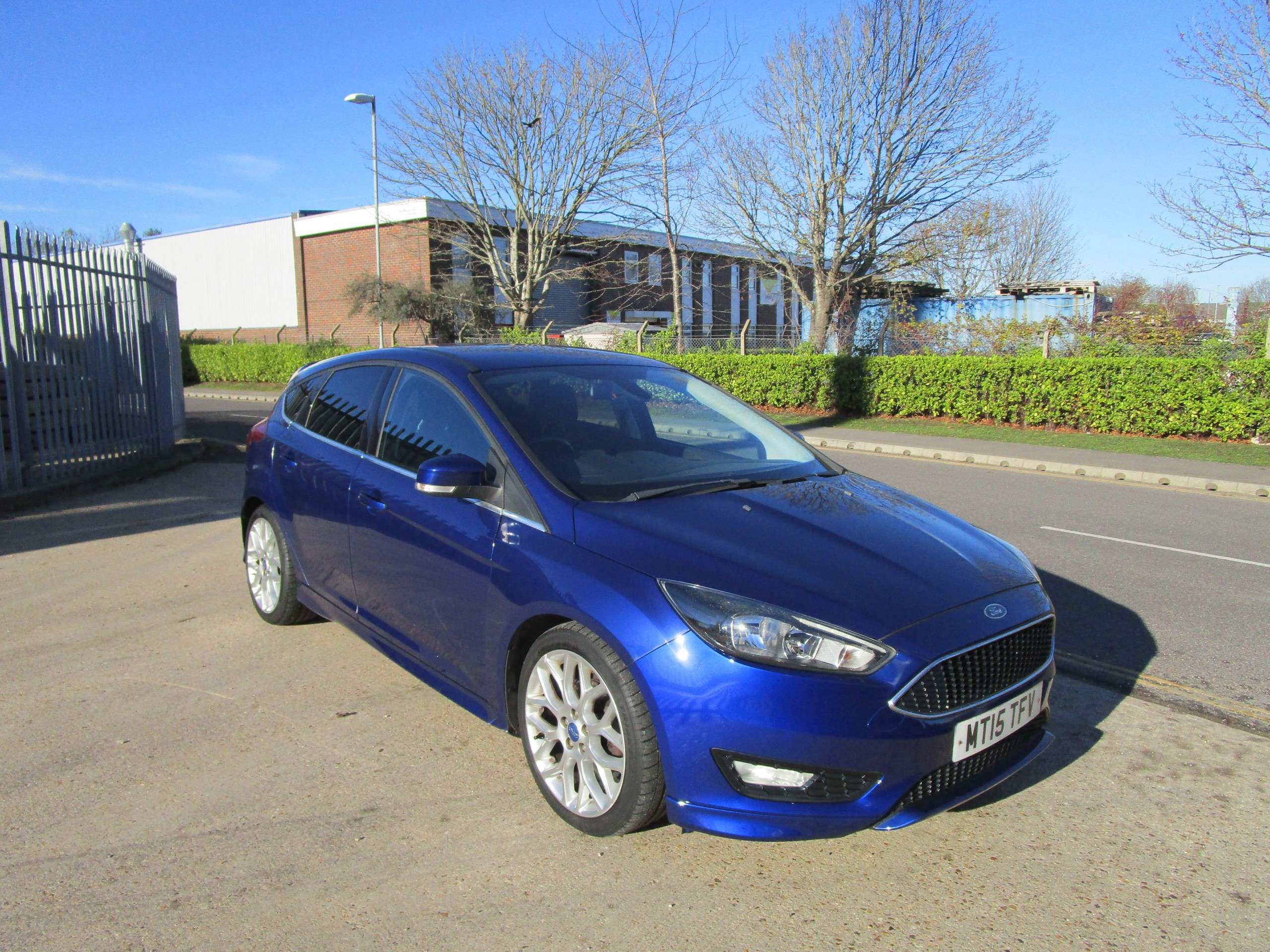 A 2015 FORD FOCUS 1.5 TDCi Zetec S Hatchback 5dr Diesel Manual Euro 6 (s/s) (120 ps) A 2015 FORD FOCUS 1.5 TDCi Zetec S Hatchback 5dr Diesel Manual Euro 6 (s/s) (120 ps)