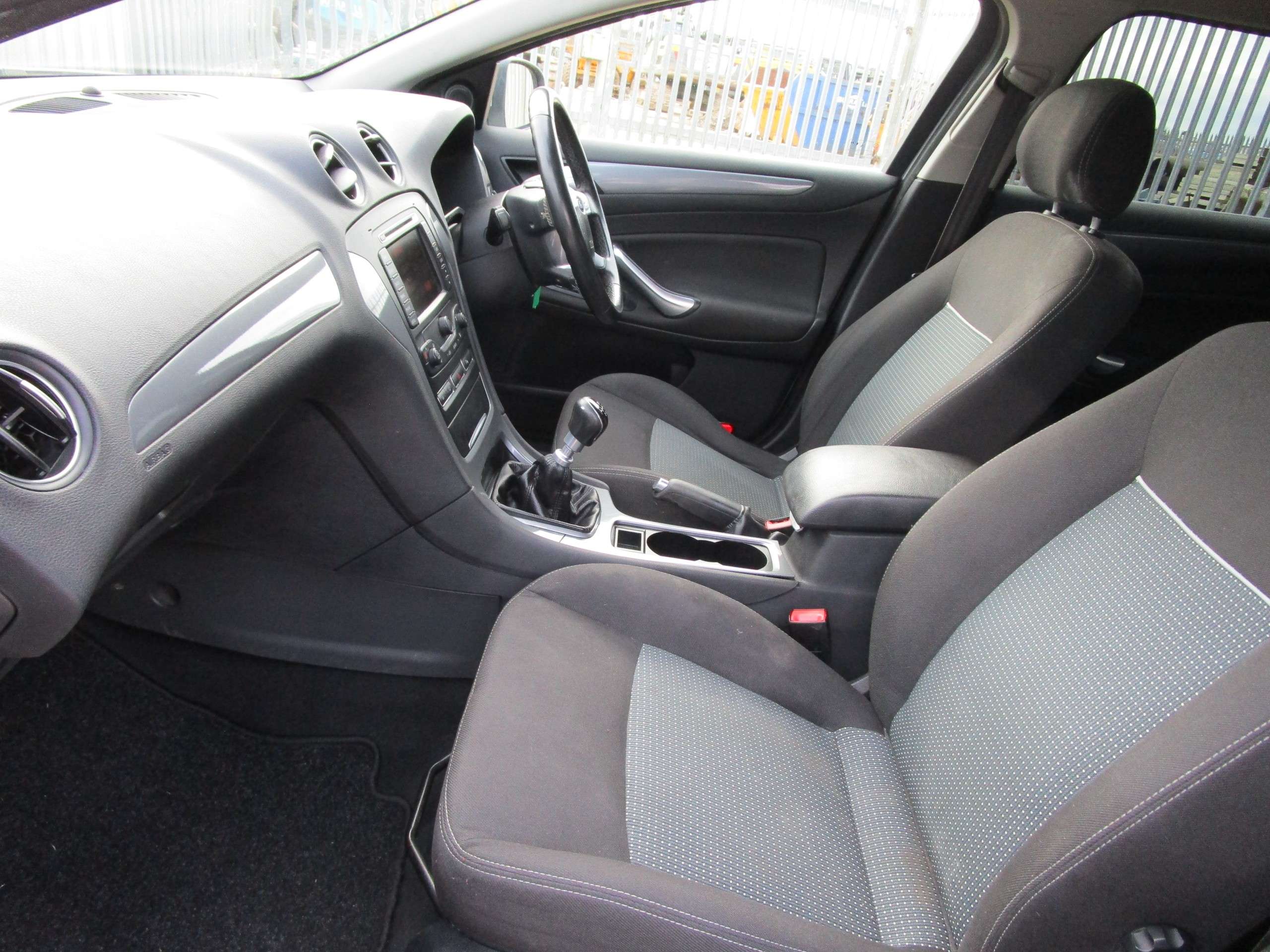 2013 FORD MONDEO 2013 FORD MONDEO