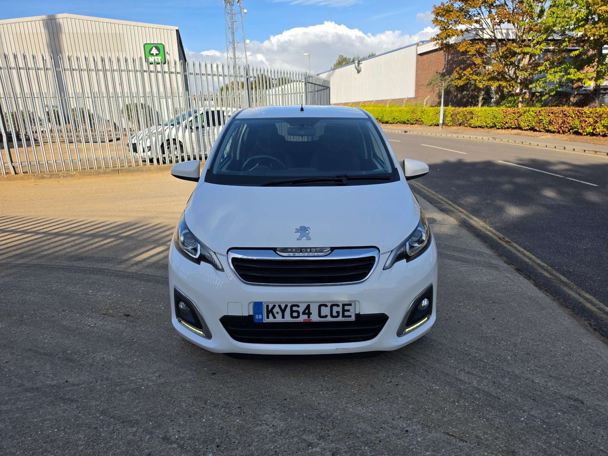 2015 PEUGEOT 108 2015 PEUGEOT 108