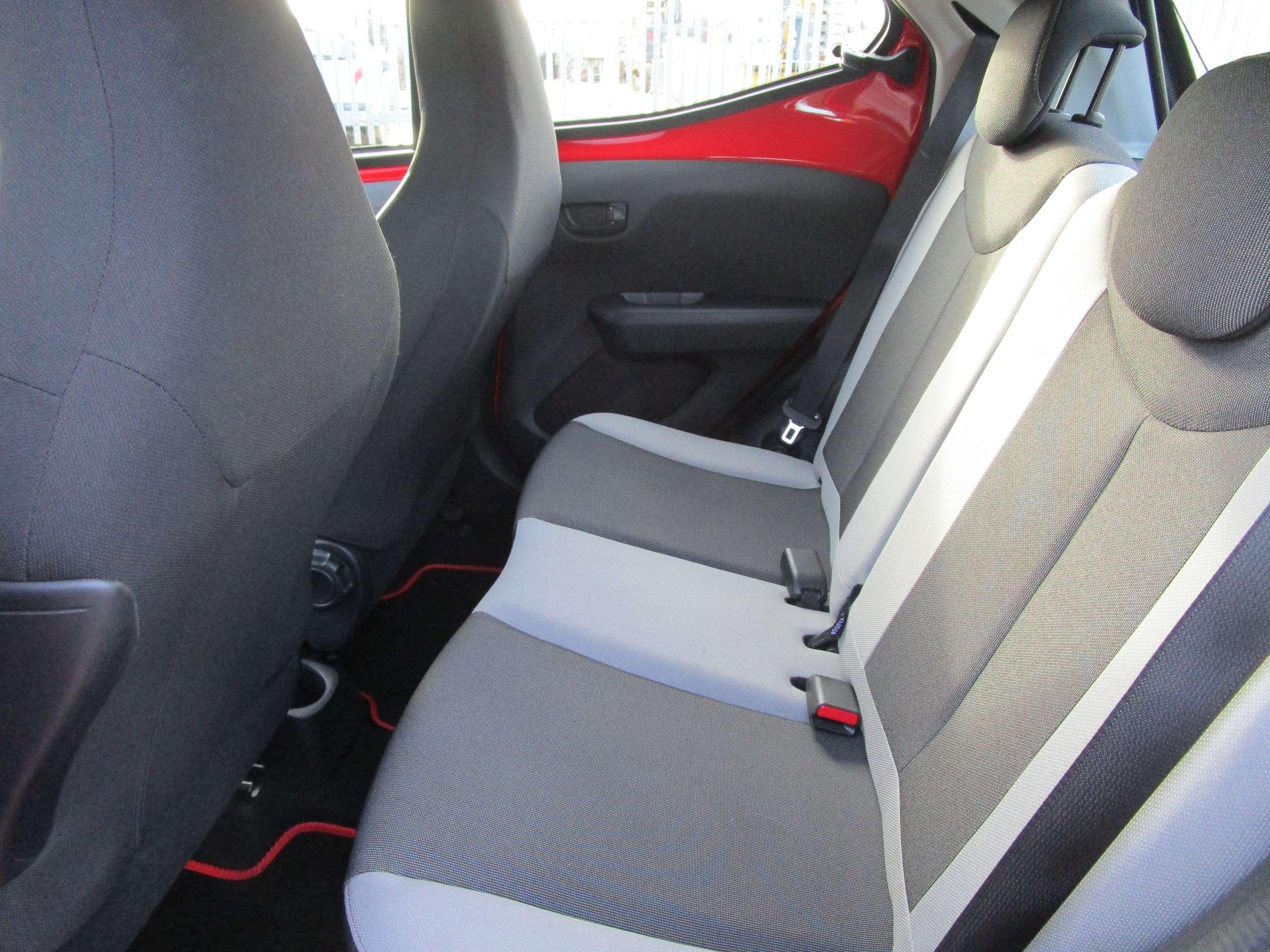 2014 TOYOTA AYGO 2014 TOYOTA AYGO